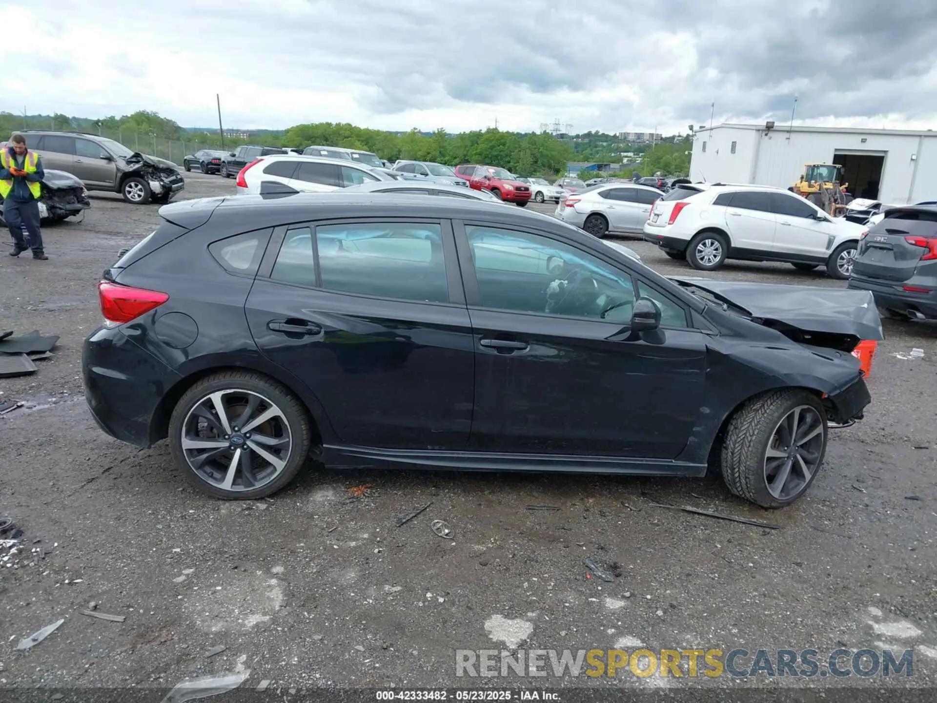 12 Photograph of a damaged car 4S3GTAL6XL3710649 SUBARU IMPREZA 2020