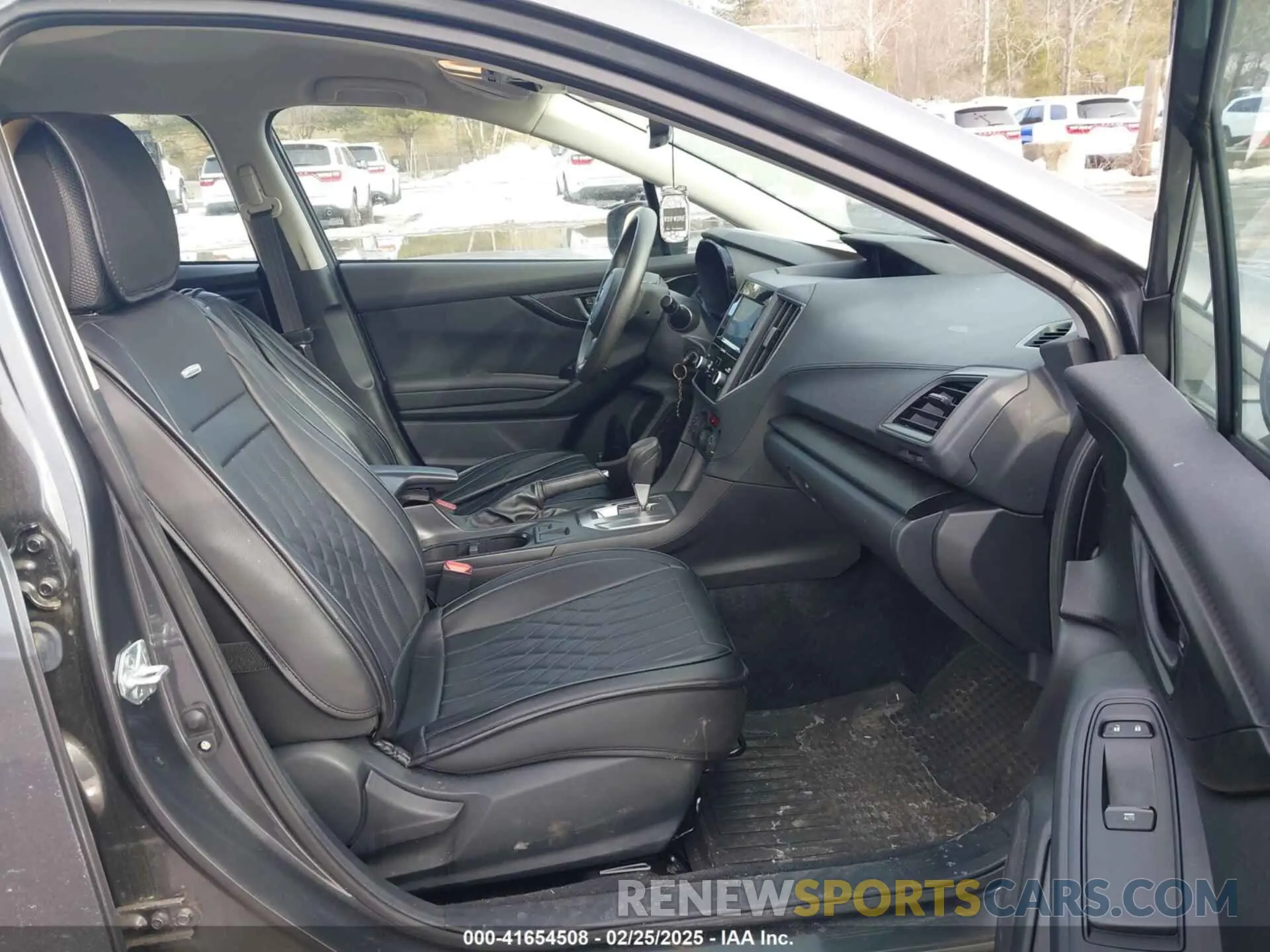 5 Photograph of a damaged car 4S3GTAB67M3709994 SUBARU IMPREZA 2021