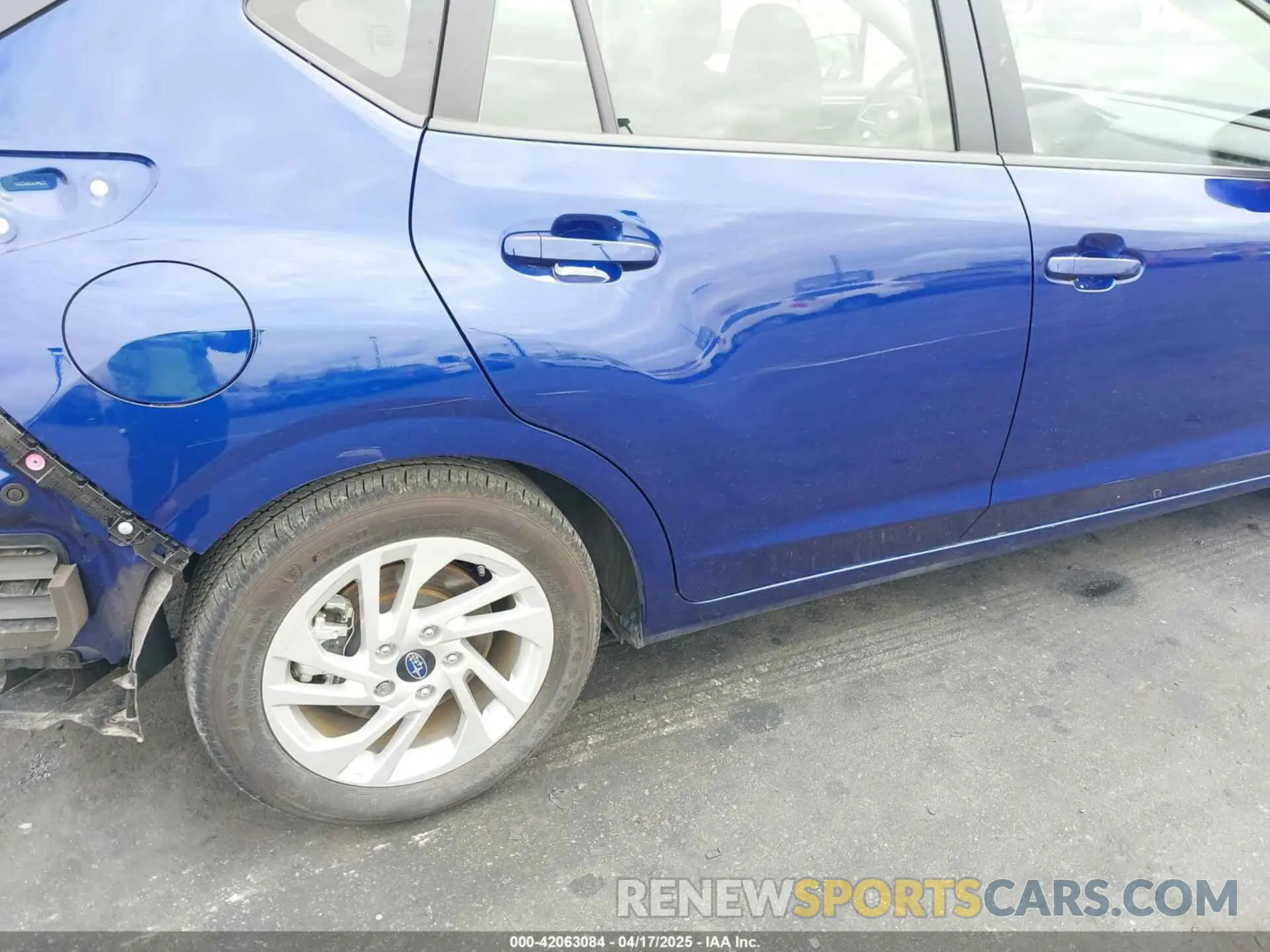 19 Фотография поврежденного автомобиля JF1GUABC0R8896160 SUBARU IMPREZA 2024