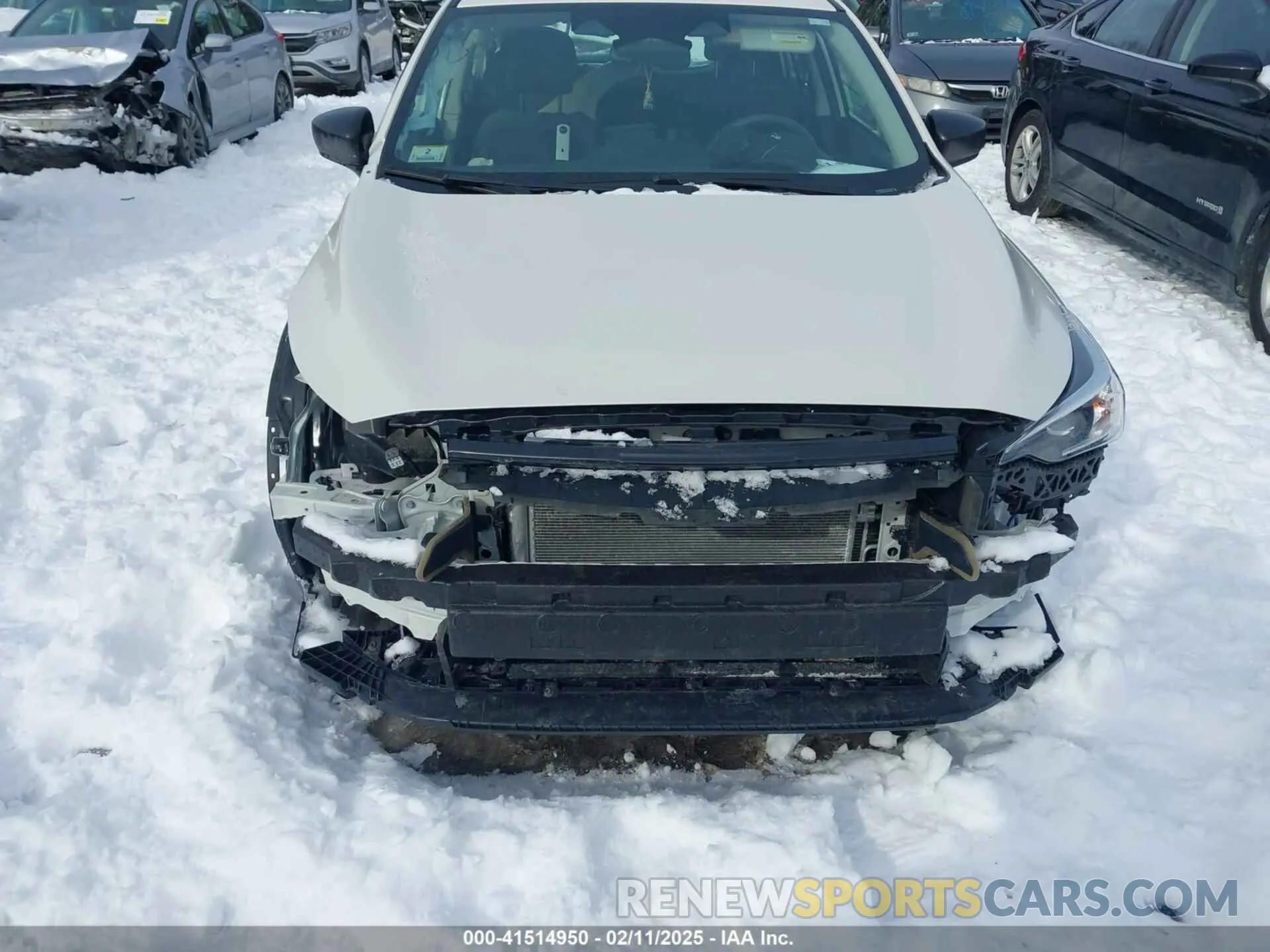 13 Фотография поврежденного автомобиля JF1GUABC4R8325612 SUBARU IMPREZA 2024