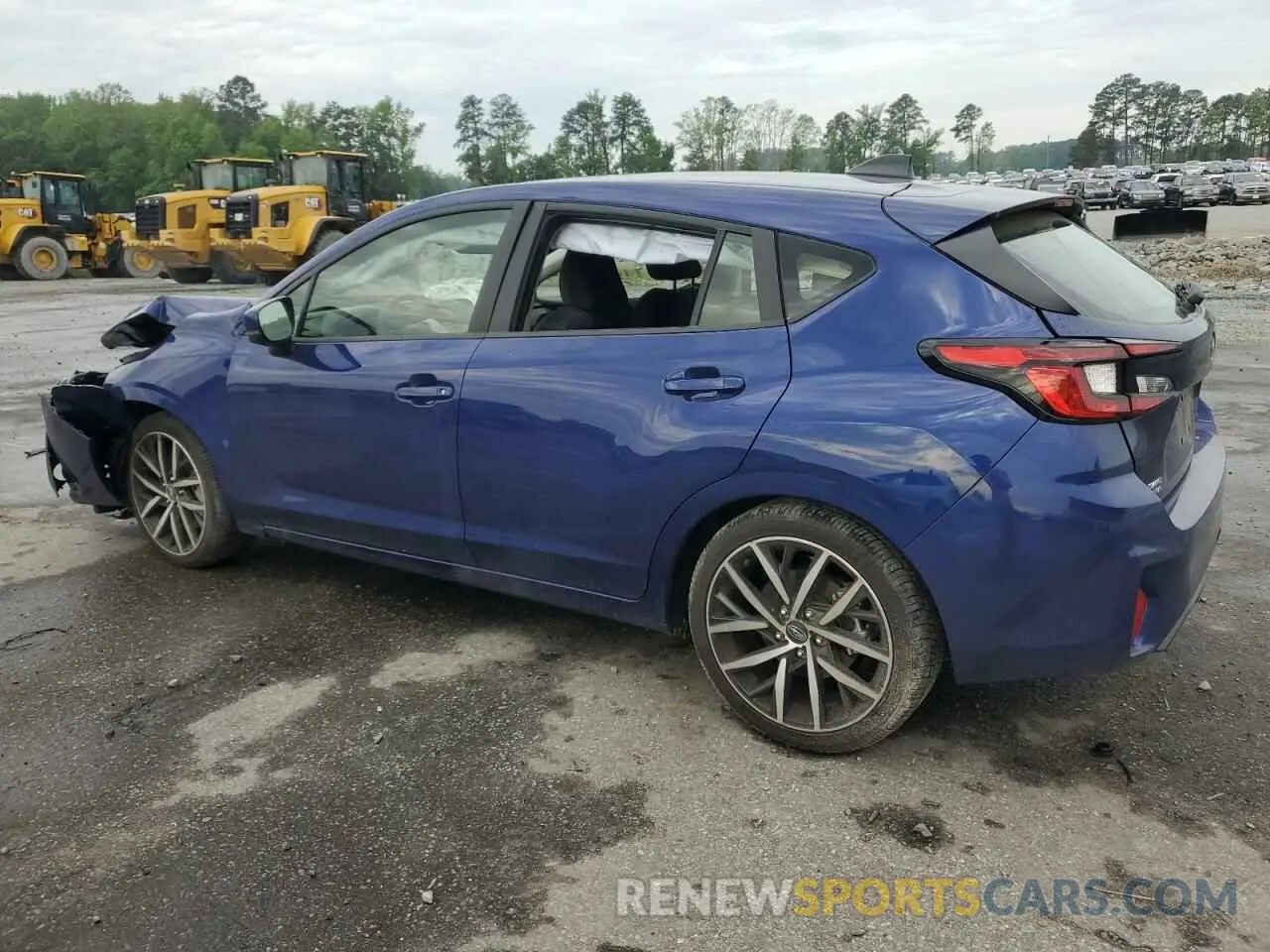 2 Фотография поврежденного автомобиля JF1GUAFC2R8865678 SUBARU IMPREZA 2024