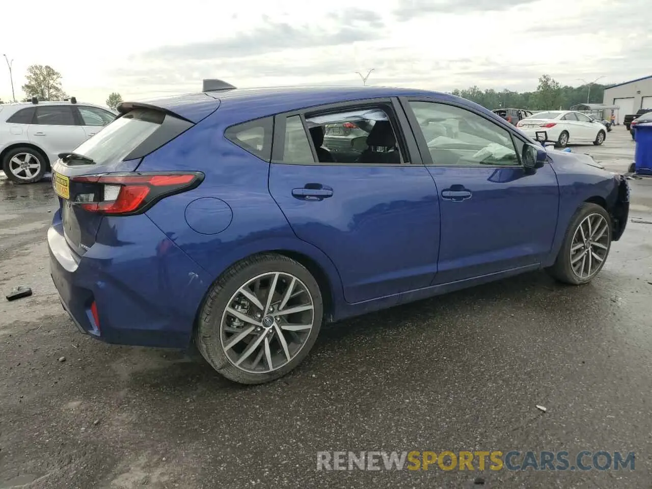 3 Фотография поврежденного автомобиля JF1GUAFC2R8865678 SUBARU IMPREZA 2024