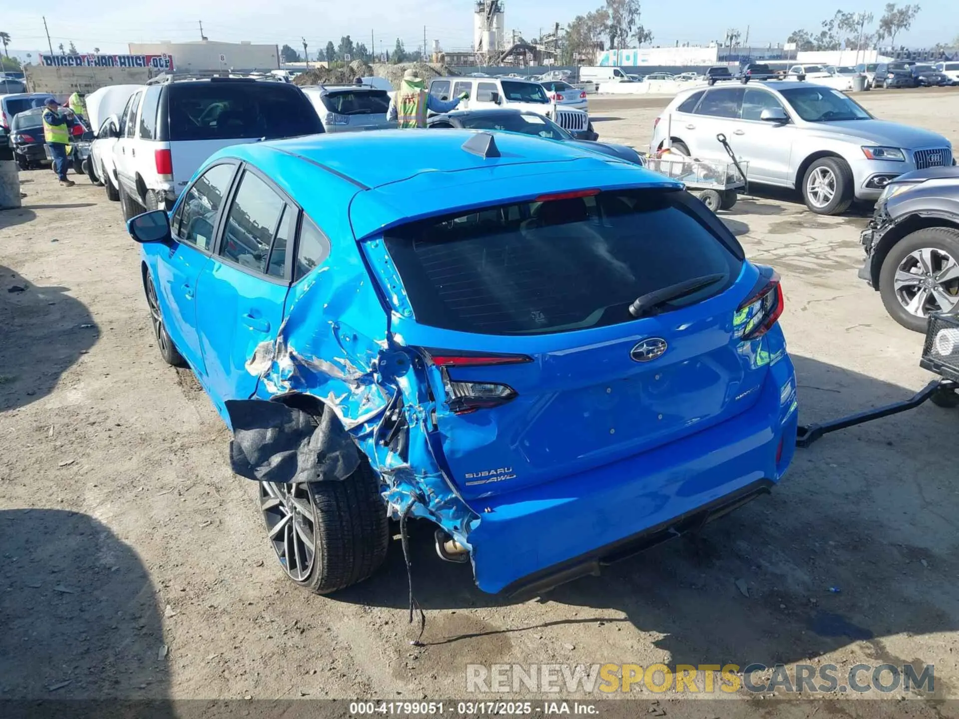3 Фотография поврежденного автомобиля JF1GUAFC6R8267139 SUBARU IMPREZA 2024