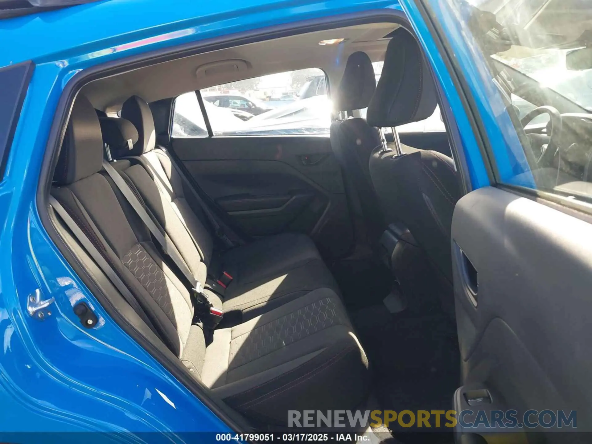 8 Фотография поврежденного автомобиля JF1GUAFC6R8267139 SUBARU IMPREZA 2024