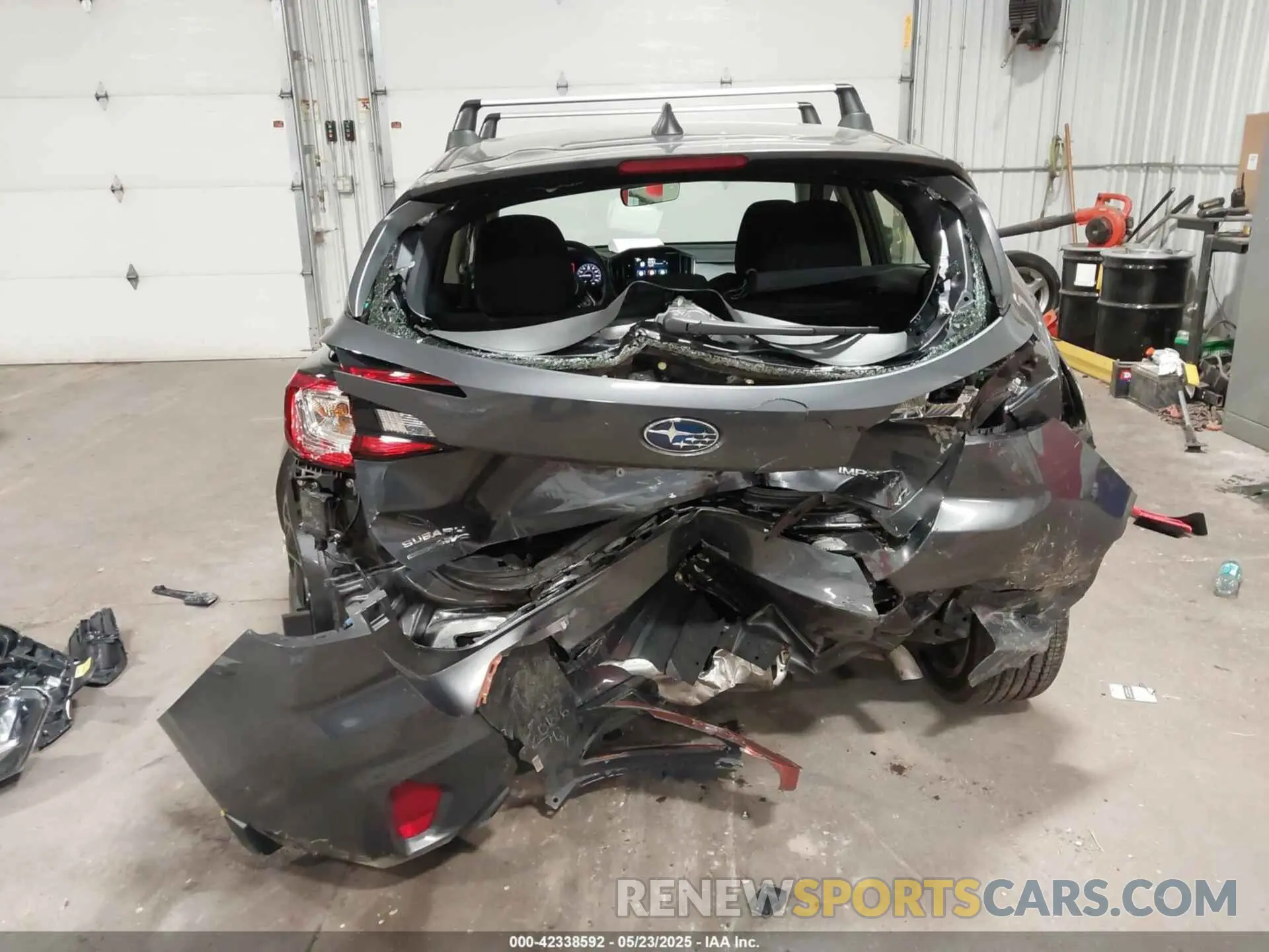 16 Фотография поврежденного автомобиля JF1GUAFC7R8913076 SUBARU IMPREZA 2024