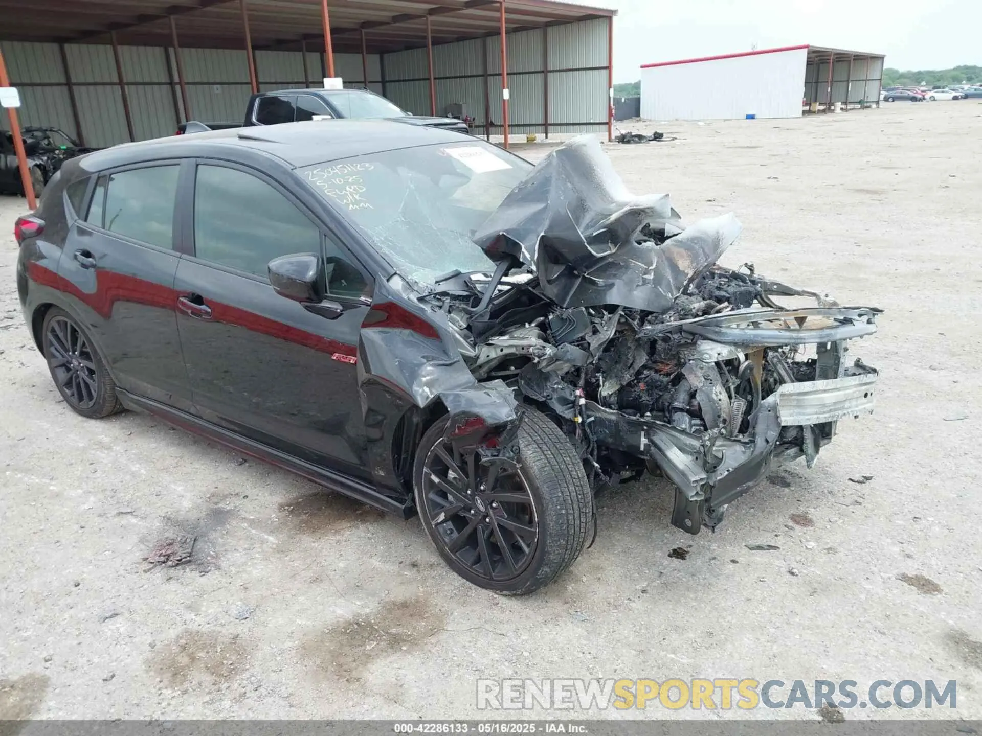 1 Фотография поврежденного автомобиля JF1GUHJC3R8247169 SUBARU IMPREZA 2024