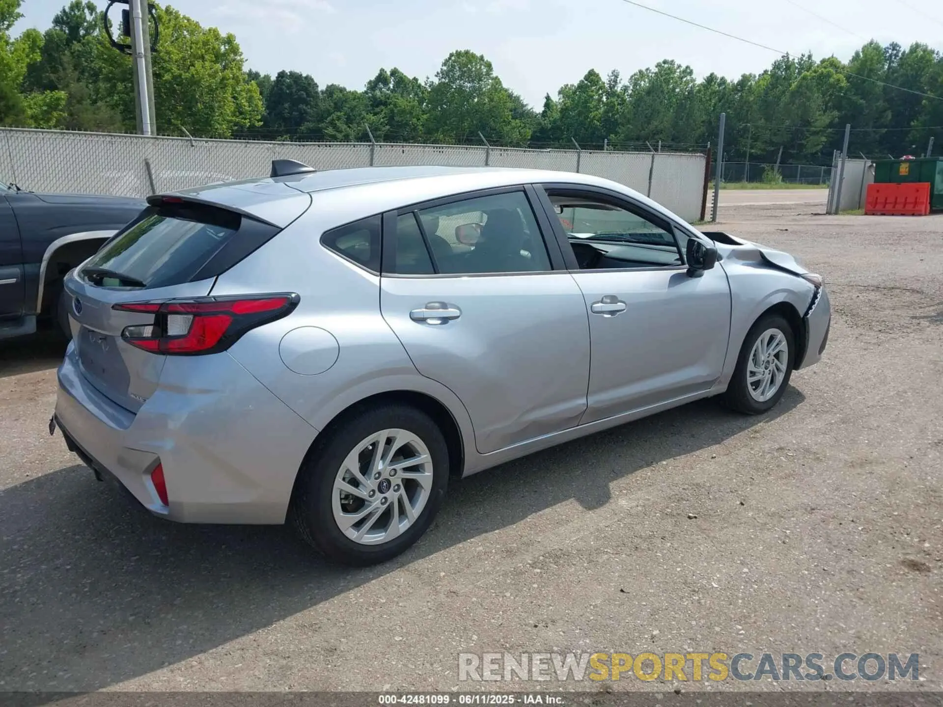 4 Photograph of a damaged car JF1GUABC0S8222127 SUBARU IMPREZA 2025