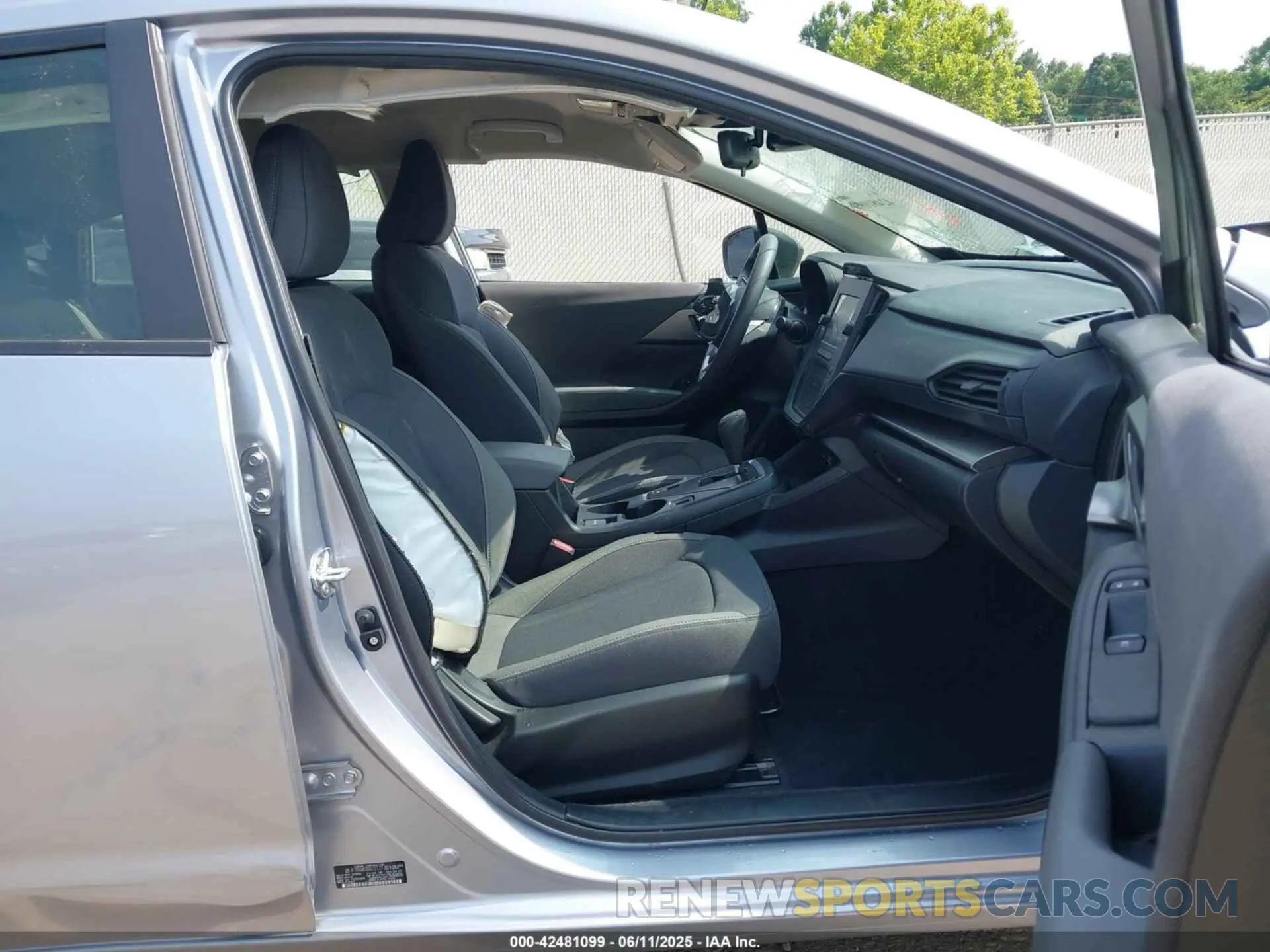 5 Photograph of a damaged car JF1GUABC0S8222127 SUBARU IMPREZA 2025