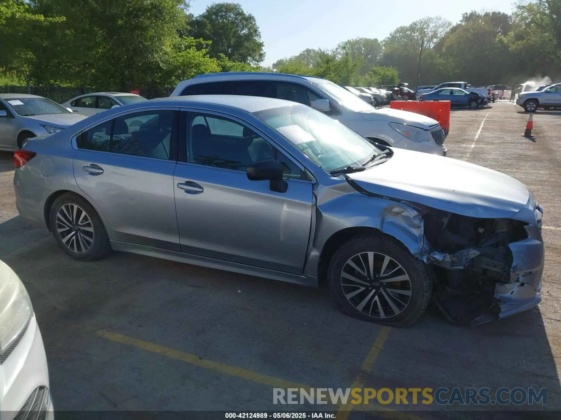 14 Photograph of a damaged car 4S3BNAB60K3035947 SUBARU LEGACY 2019
