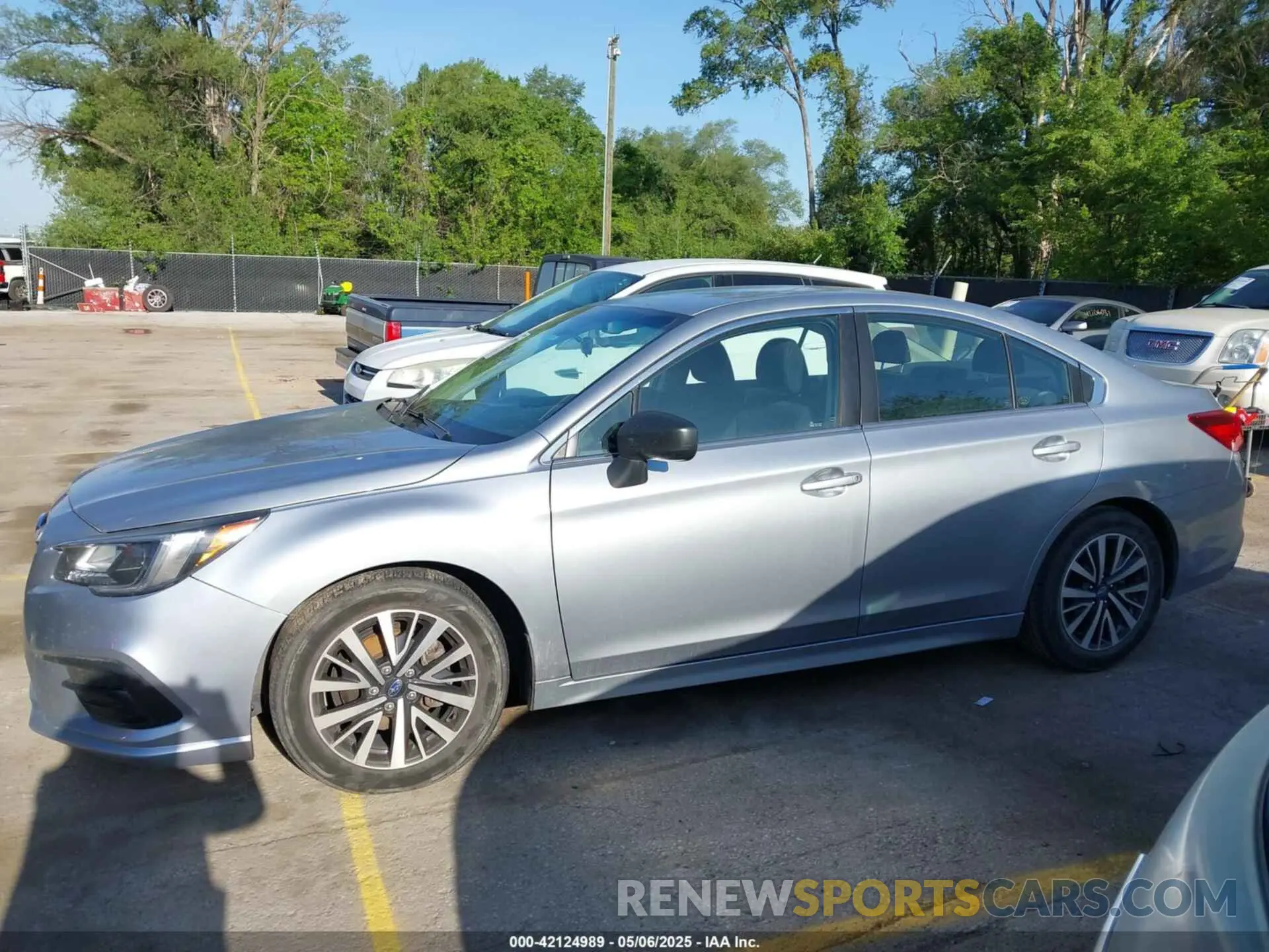 15 Photograph of a damaged car 4S3BNAB60K3035947 SUBARU LEGACY 2019