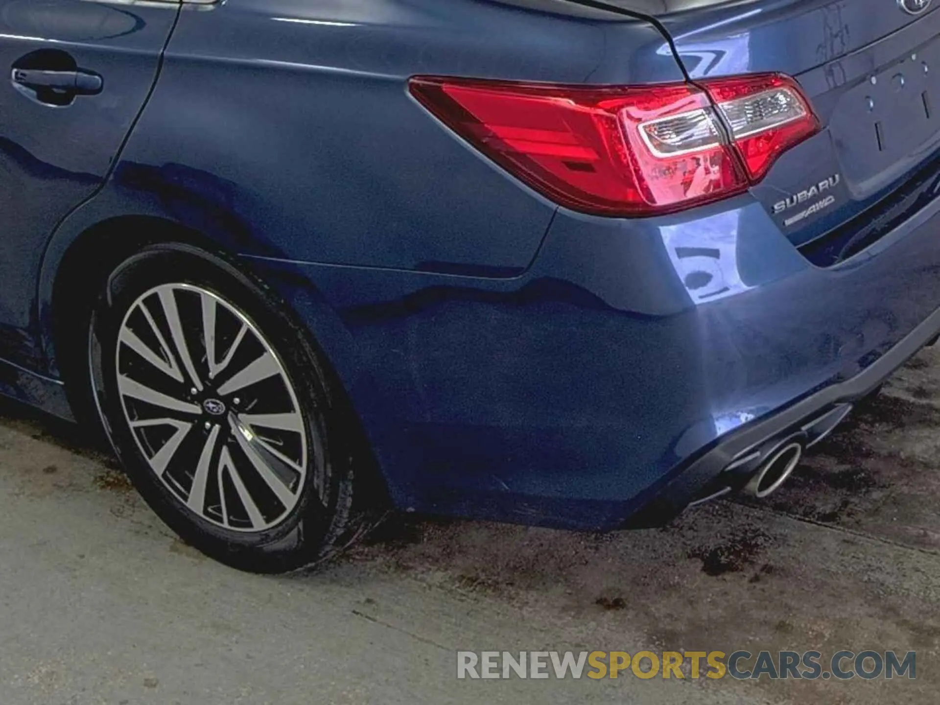 11 Photograph of a damaged car 4S3BNAF61K3038849 SUBARU LEGACY 2019