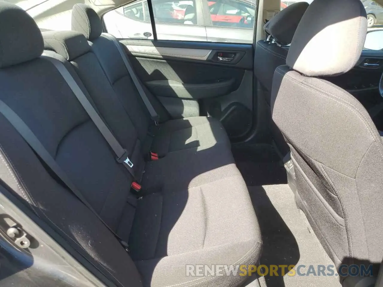 10 Photograph of a damaged car 4S3BNAF62K3023843 SUBARU LEGACY 2019