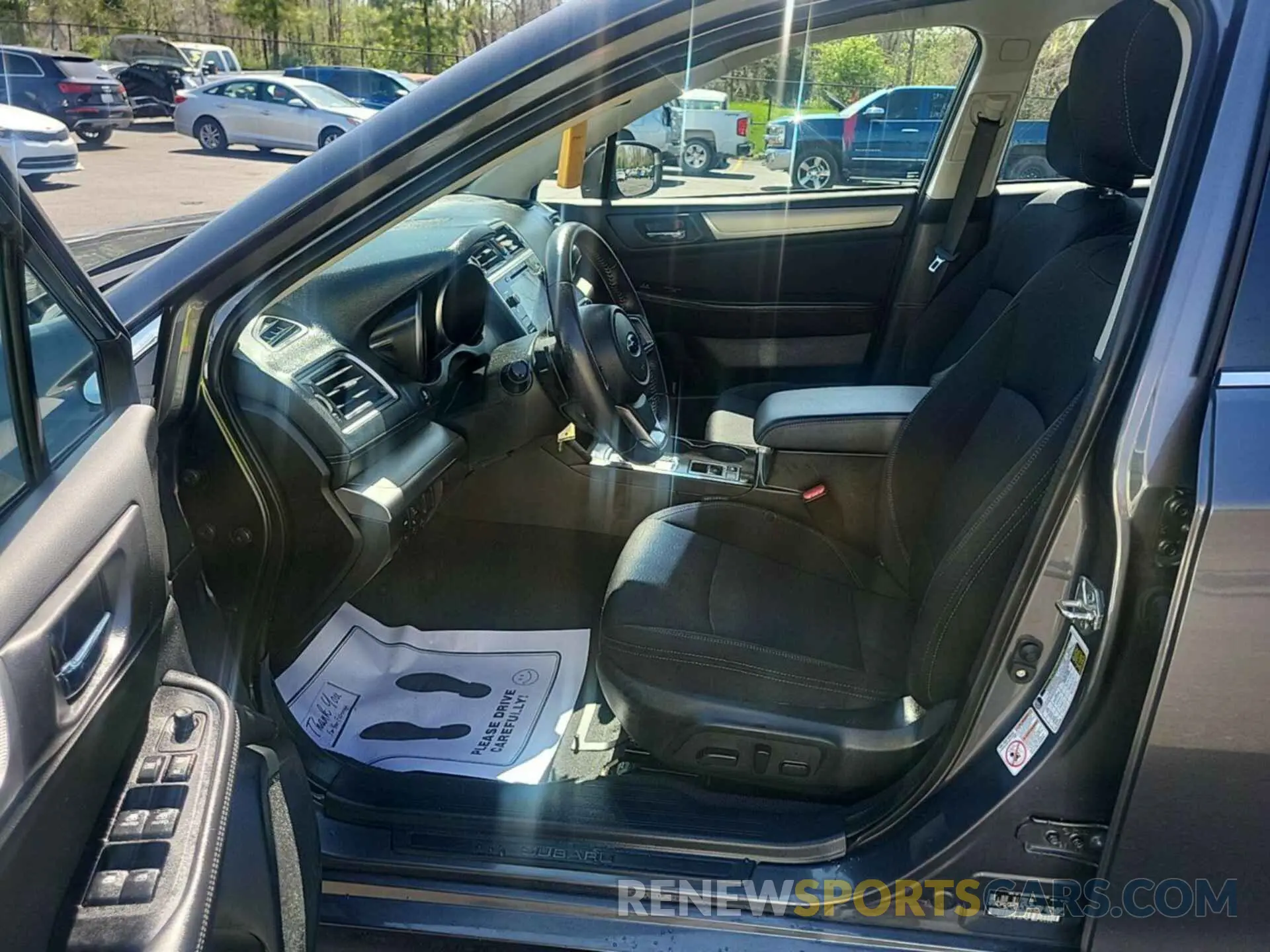 23 Фотография поврежденного автомобиля 4S3BNAF64K3014982 SUBARU LEGACY 2019