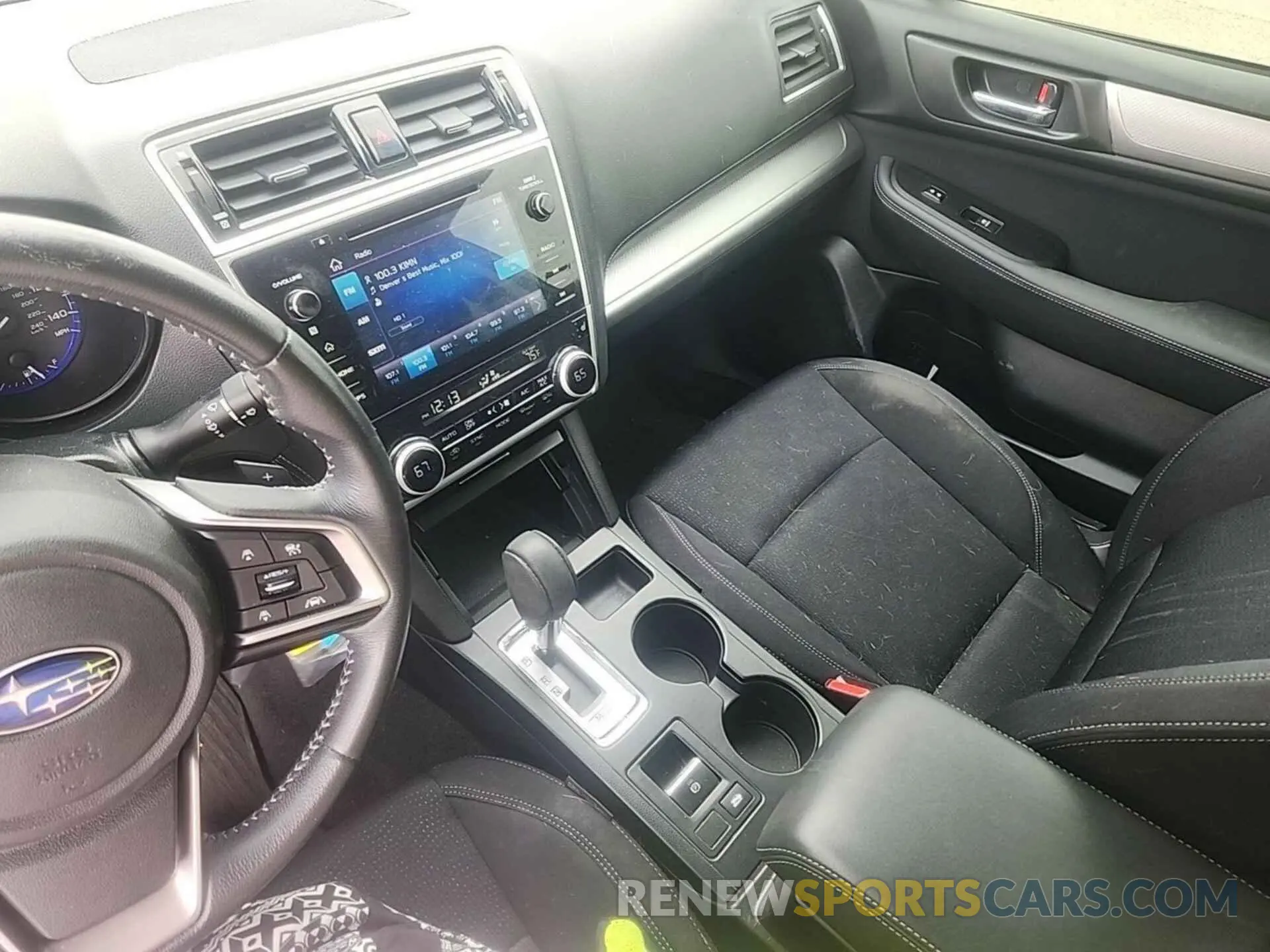 17 Фотография поврежденного автомобиля 4S3BNAF65K3028325 SUBARU LEGACY 2019