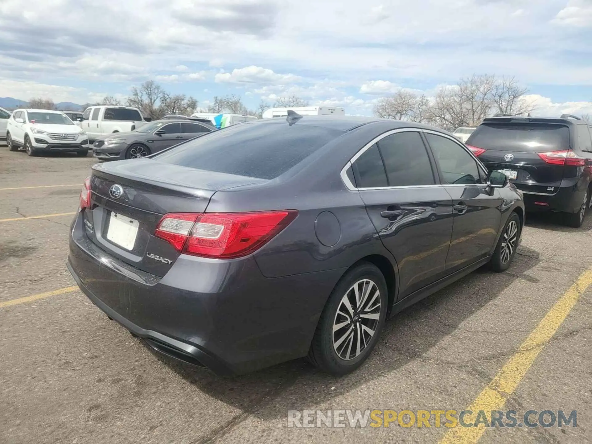 24 Фотография поврежденного автомобиля 4S3BNAF65K3028325 SUBARU LEGACY 2019