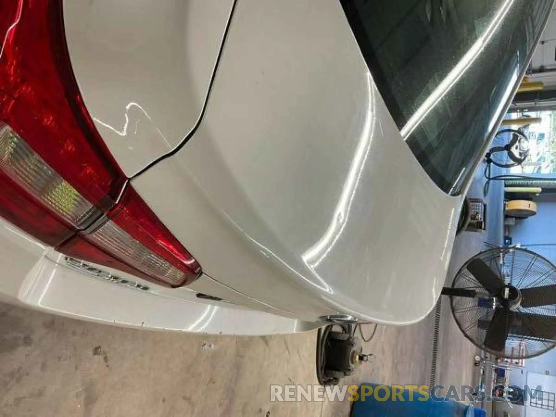 8 Photograph of a damaged car 4S3BNAF66K3029256 SUBARU LEGACY 2019