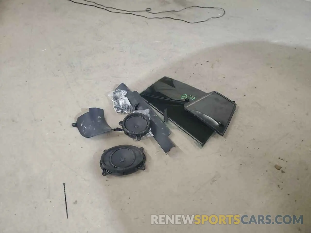 12 Photograph of a damaged car 4S3BNAR62K3032523 SUBARU LEGACY 2019