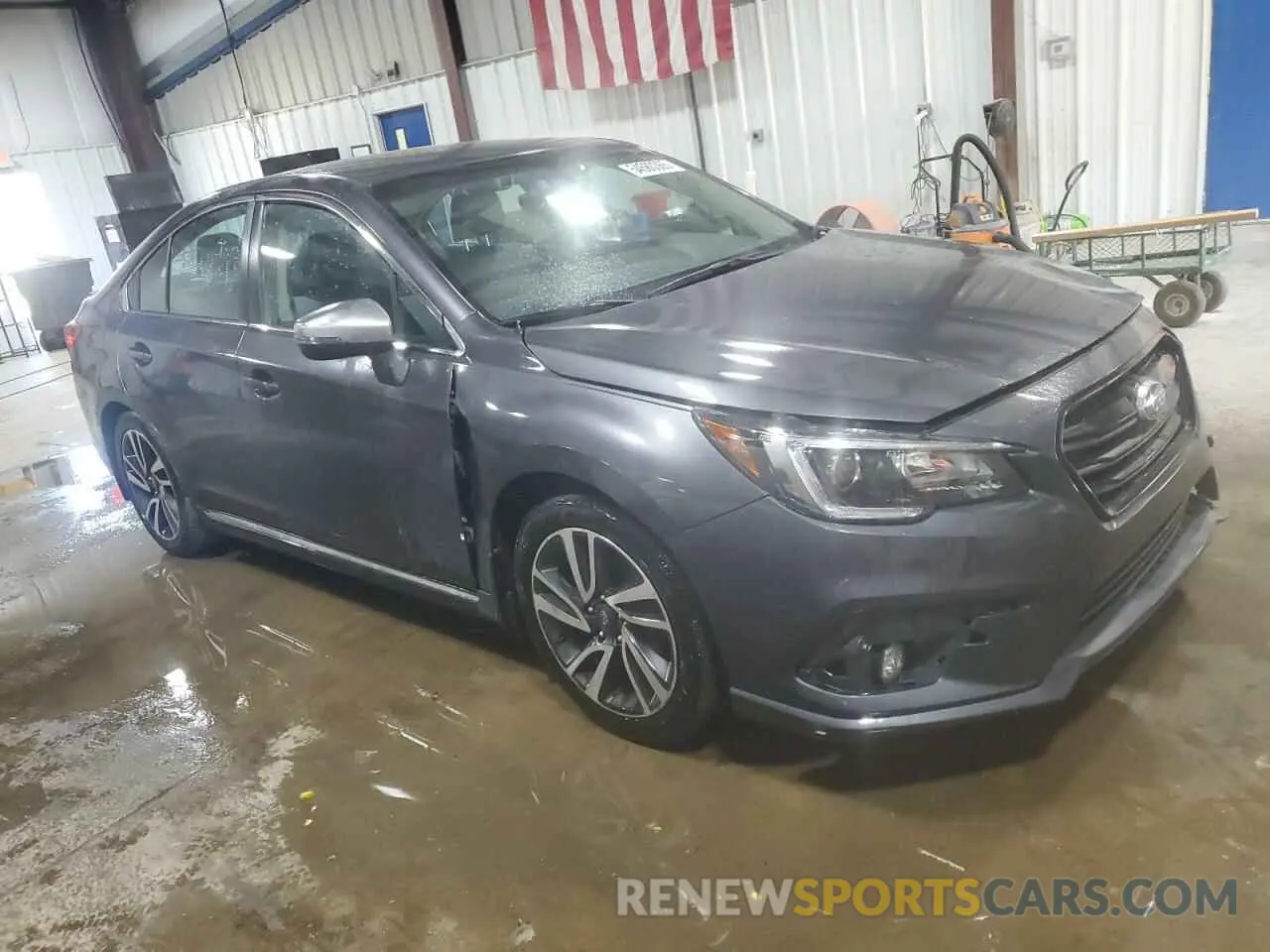 4 Фотография поврежденного автомобиля 4S3BNAR68K3019758 SUBARU LEGACY 2019