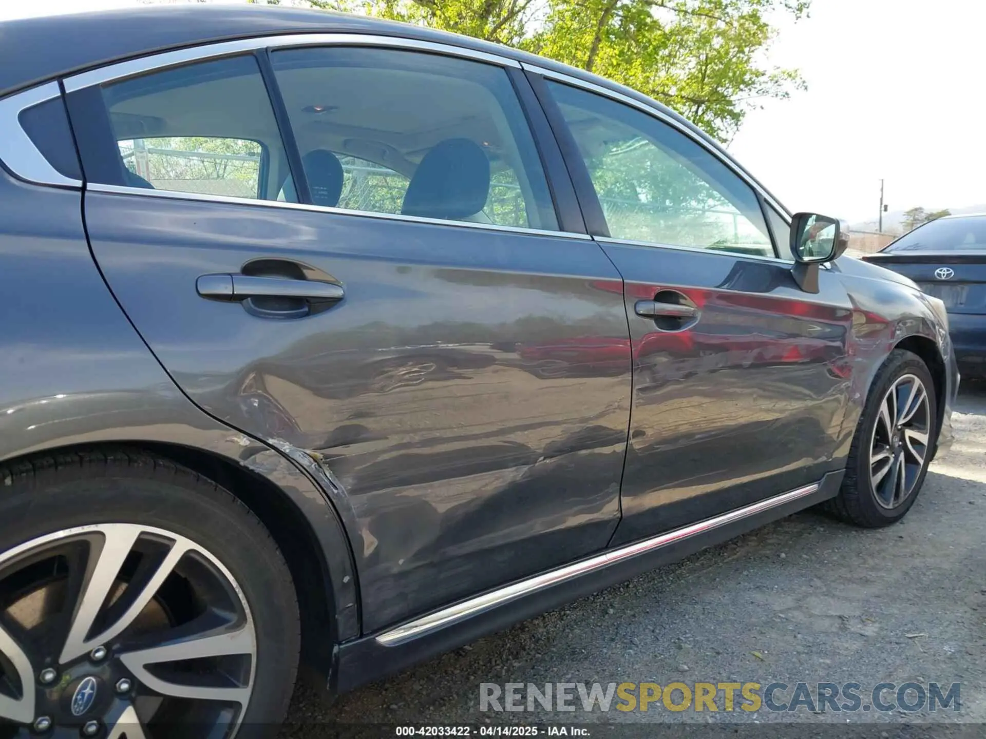 20 Фотография поврежденного автомобиля 4S3BNAS63K3019077 SUBARU LEGACY 2019