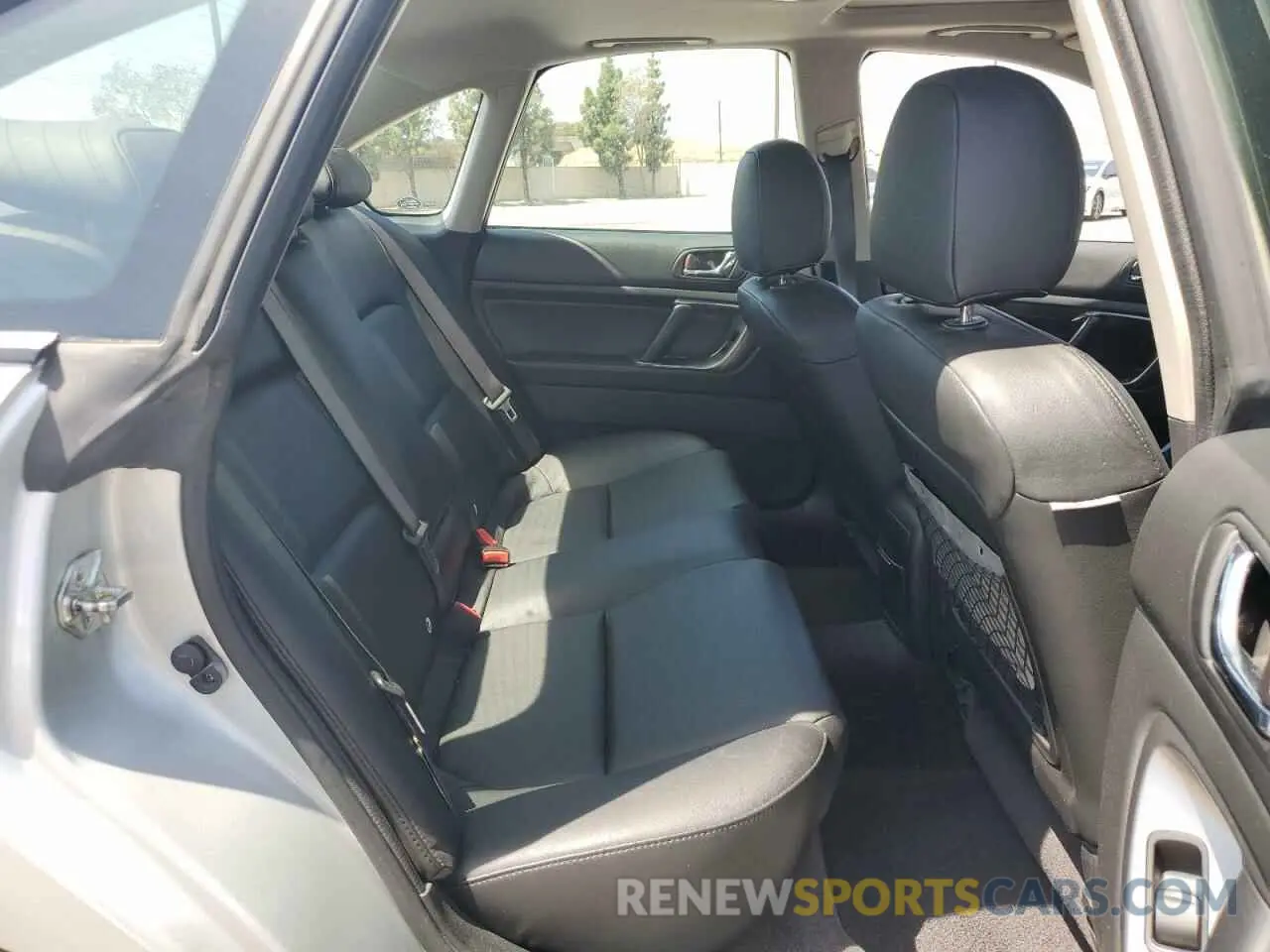 10 Фотография поврежденного автомобиля 4S3BL626157217138 SUBARU LEGACY 2020