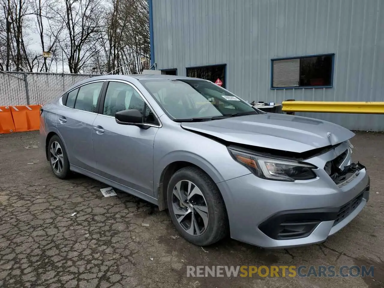 4 Фотография поврежденного автомобиля 4S3BWAB63L3033558 SUBARU LEGACY 2020