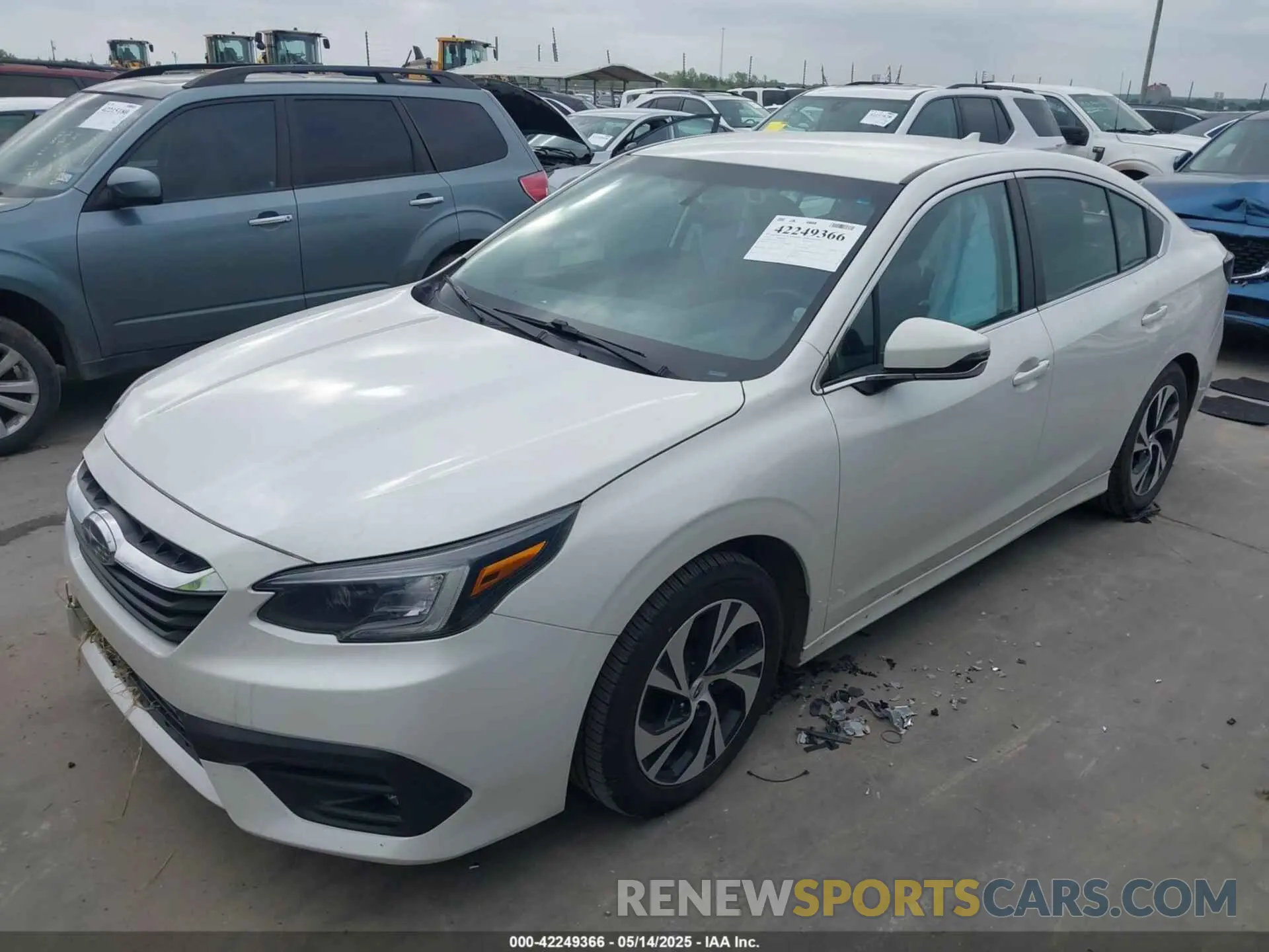 2 Фотография поврежденного автомобиля 4S3BWAC67L3028765 SUBARU LEGACY 2020