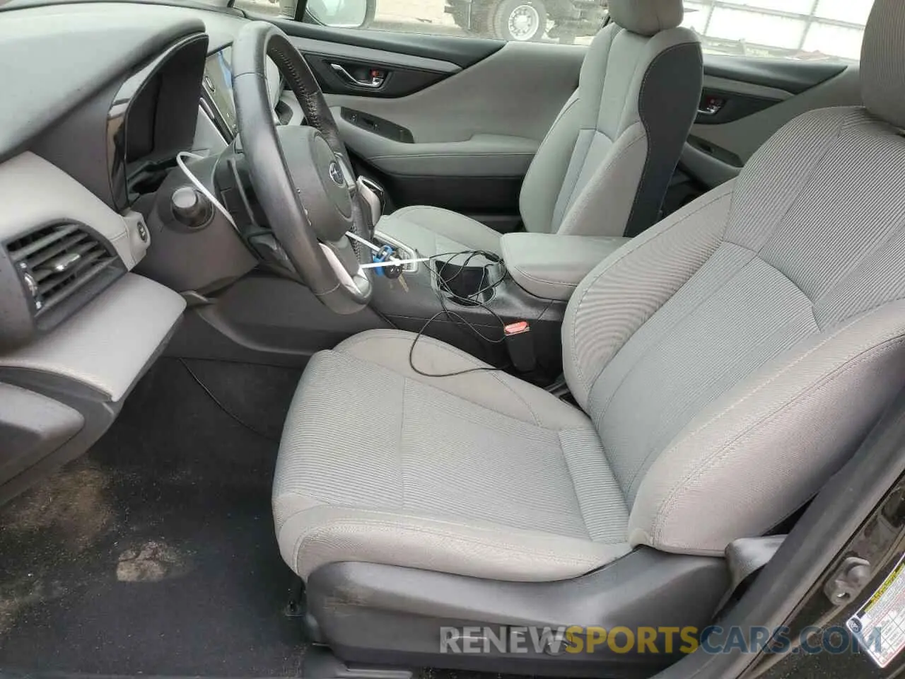 7 Фотография поврежденного автомобиля 4S3BWAC67L3029947 SUBARU LEGACY 2020
