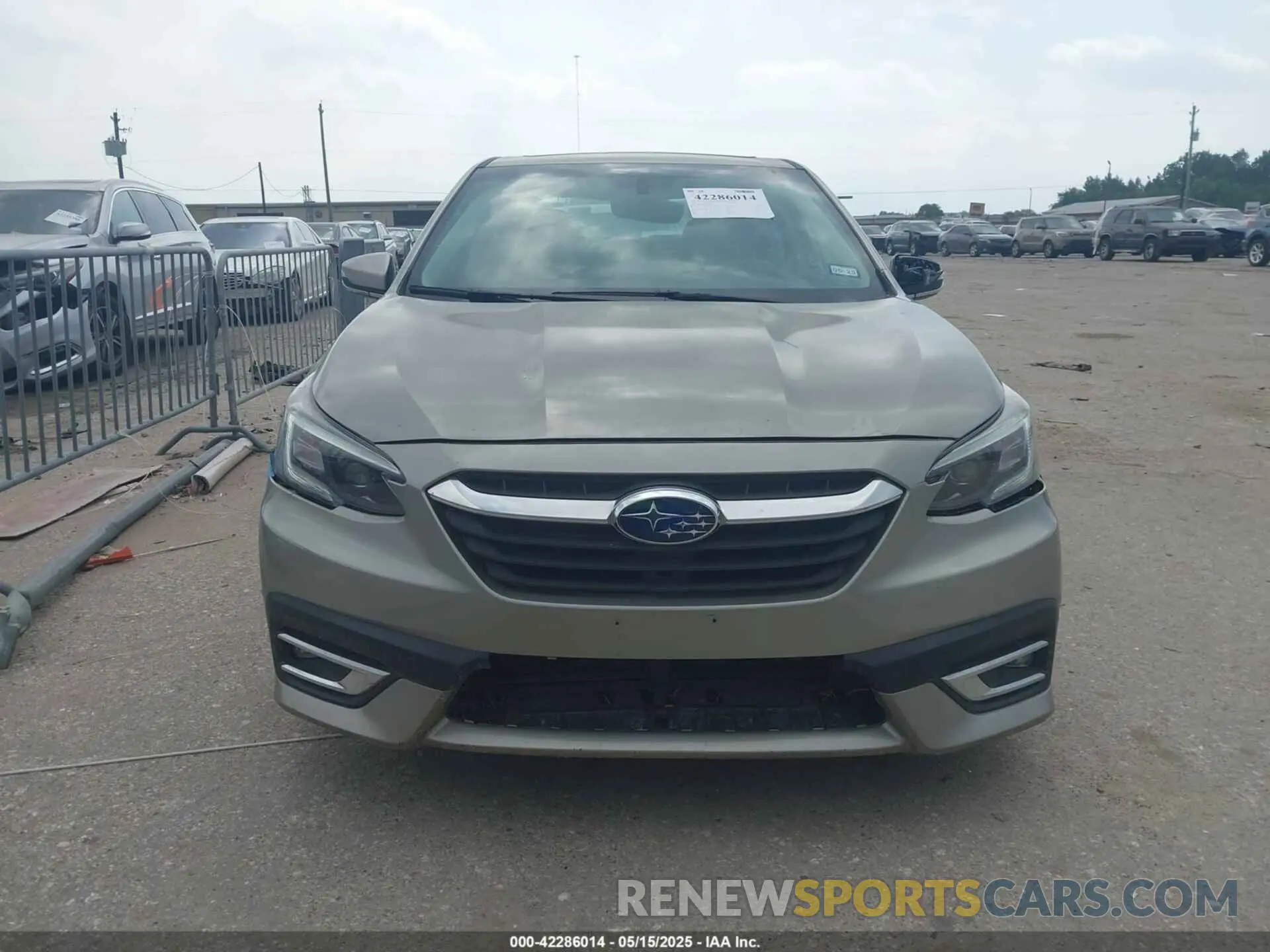 13 Photograph of a damaged car 4S3BWAN60L3026689 SUBARU LEGACY 2020