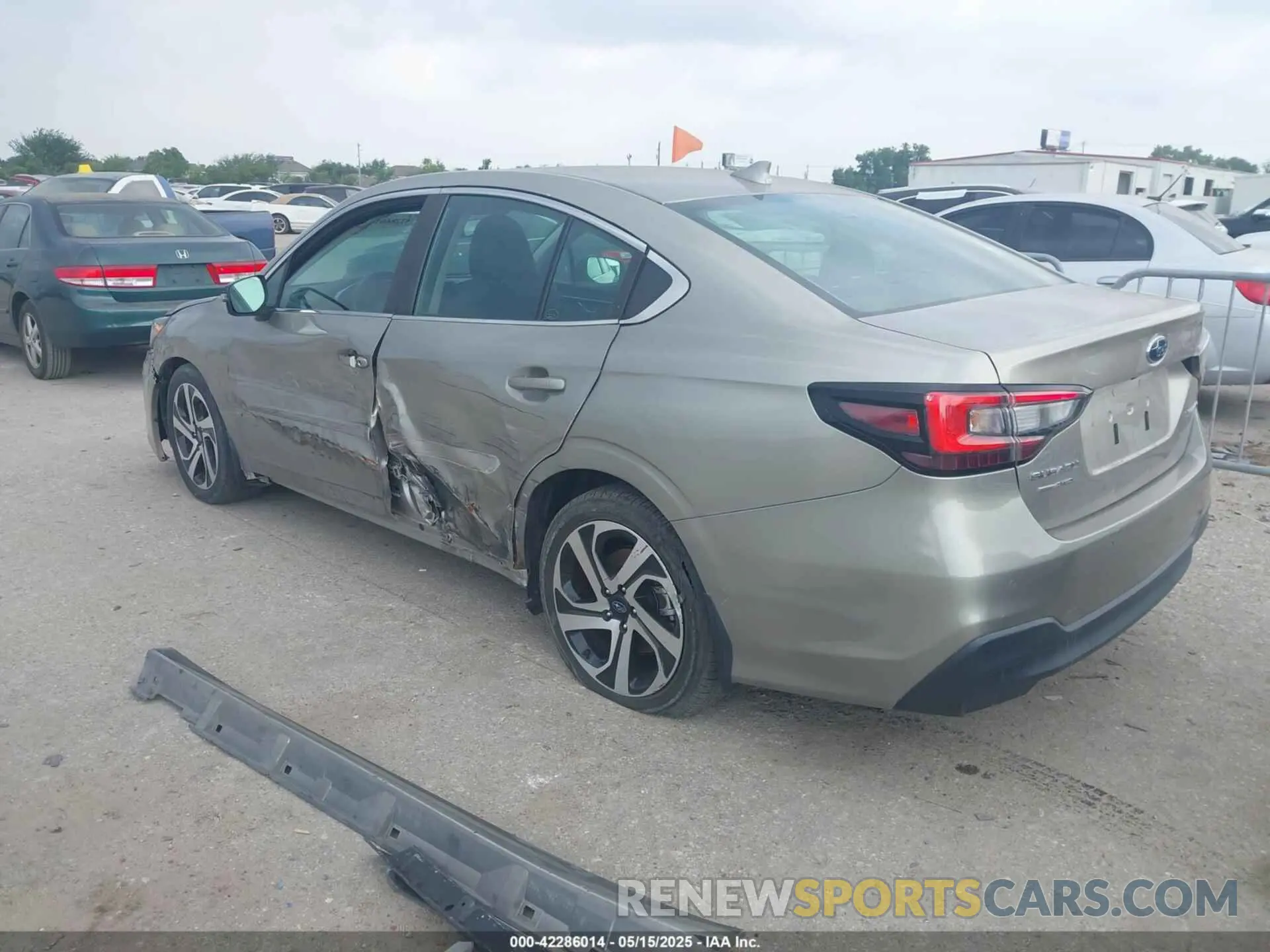 3 Photograph of a damaged car 4S3BWAN60L3026689 SUBARU LEGACY 2020