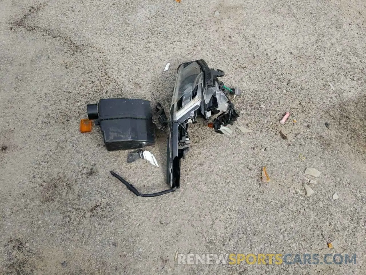 13 Photograph of a damaged car 4S4BTAAC4L3217810 SUBARU LEGACY 2020