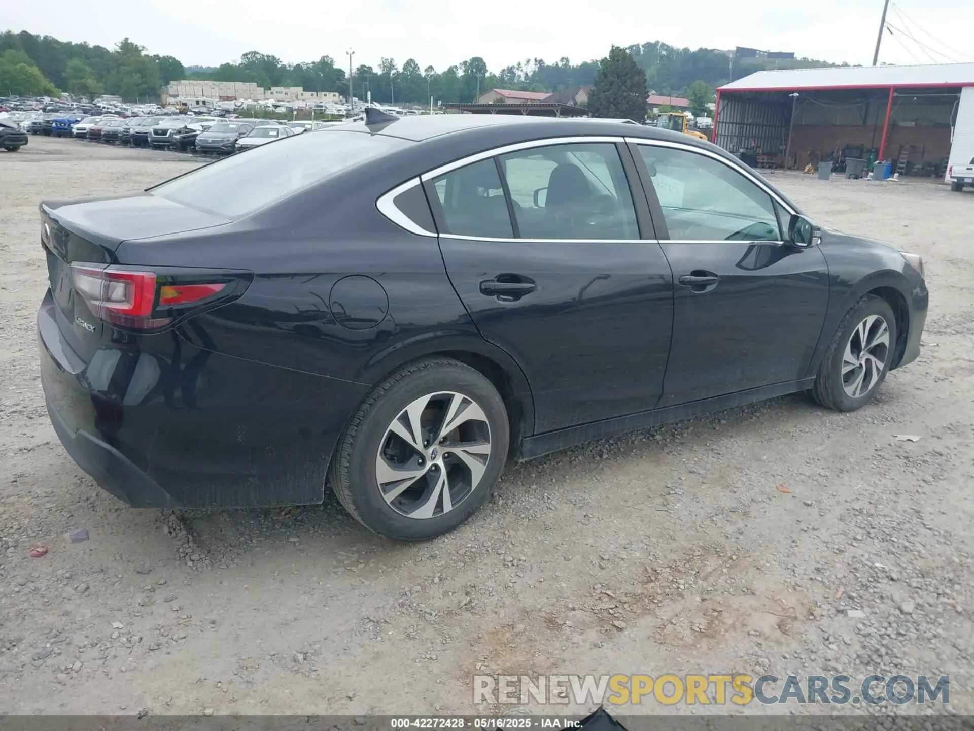 4 Фотография поврежденного автомобиля 4S3BWAD69M3019324 SUBARU LEGACY 2021