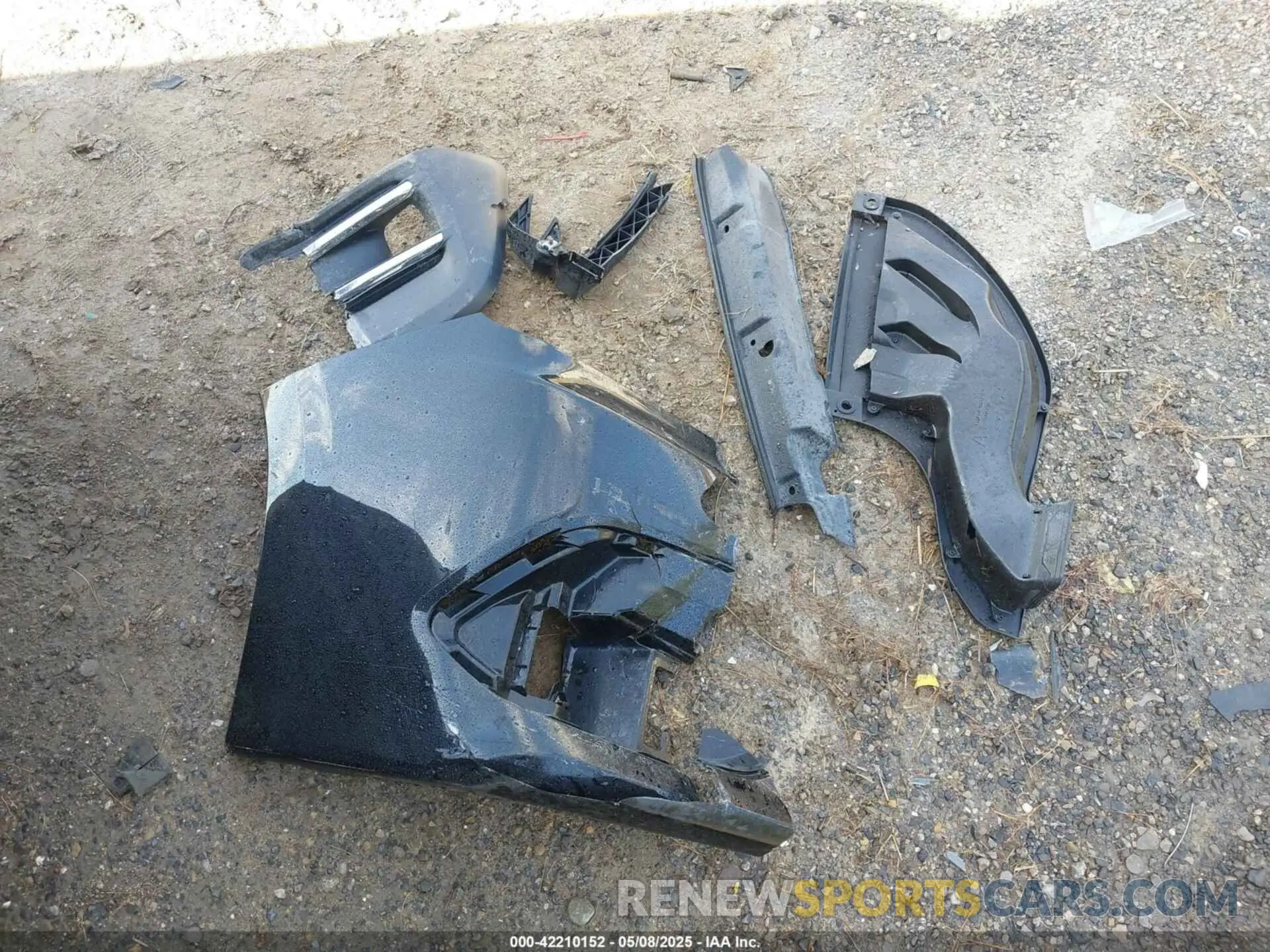 12 Photograph of a damaged car 4S3BWAN63M3002260 SUBARU LEGACY 2021