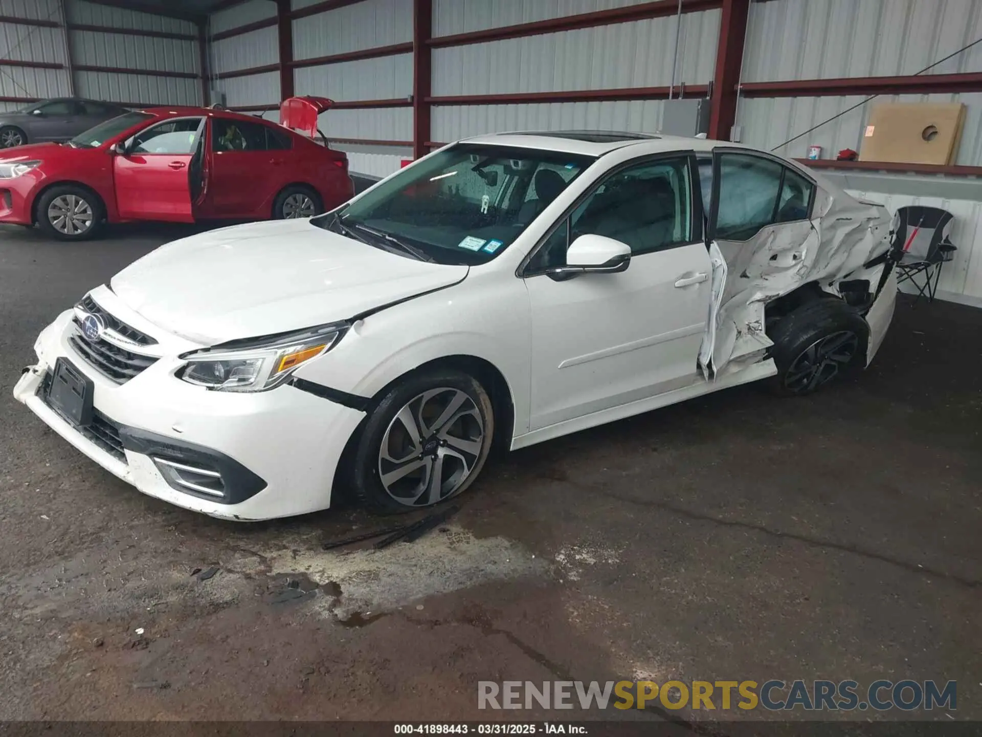 2 Photograph of a damaged car 4S3BWAN64M3005460 SUBARU LEGACY 2021