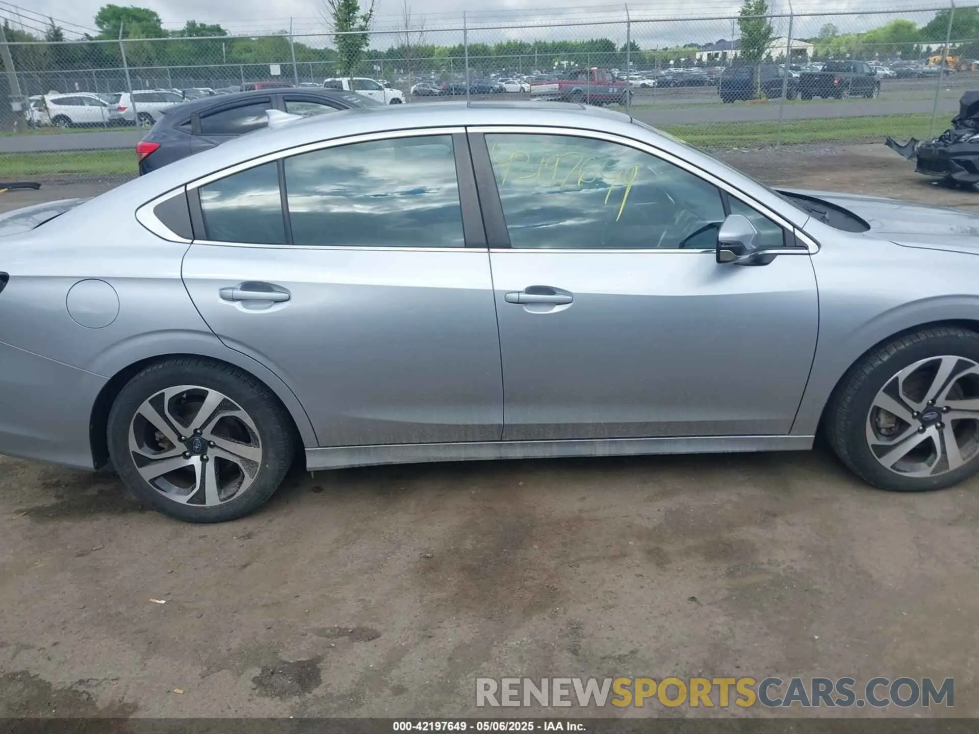 13 Photograph of a damaged car 4S3BWAN66M3005203 SUBARU LEGACY 2021
