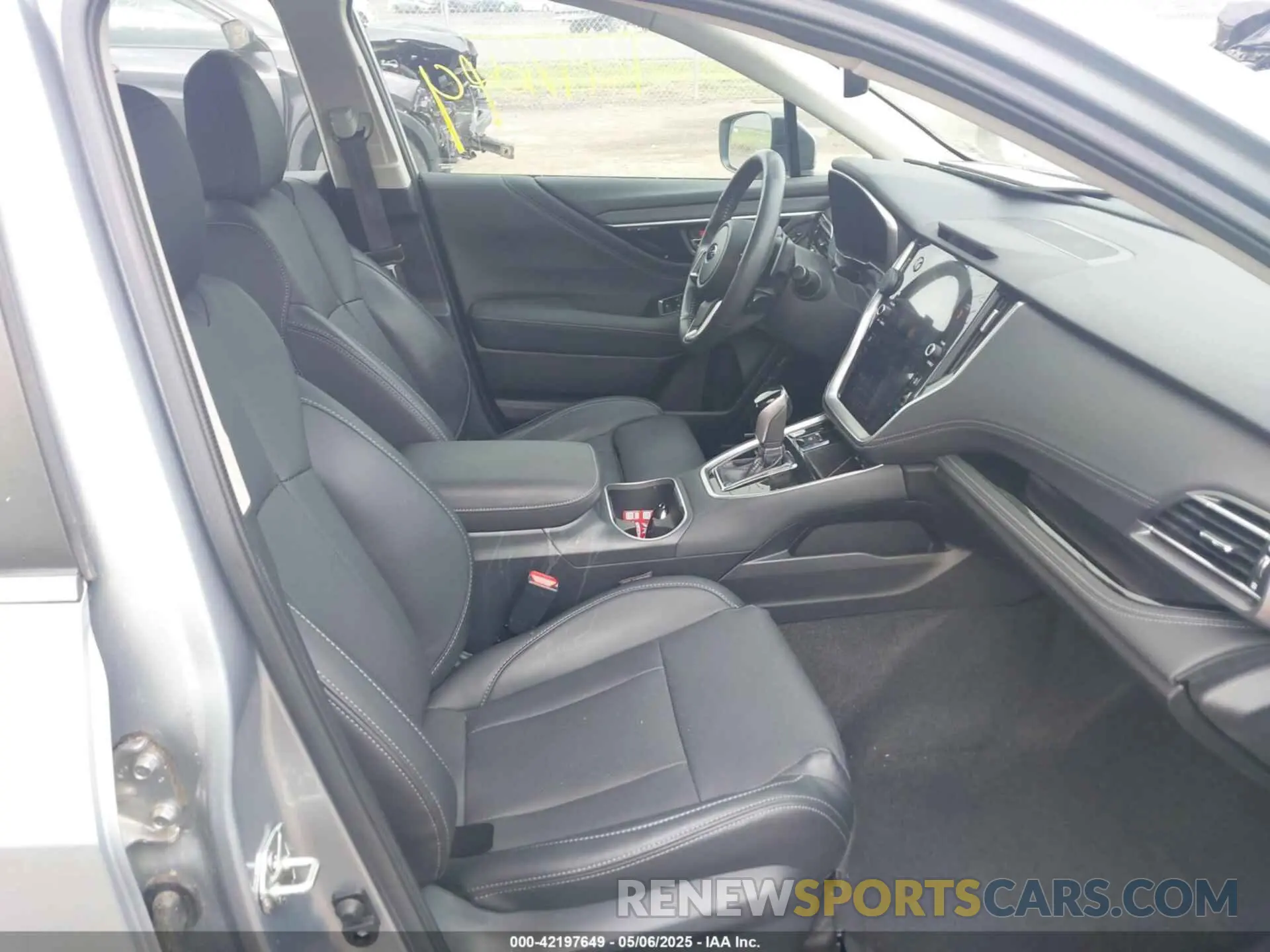 5 Photograph of a damaged car 4S3BWAN66M3005203 SUBARU LEGACY 2021