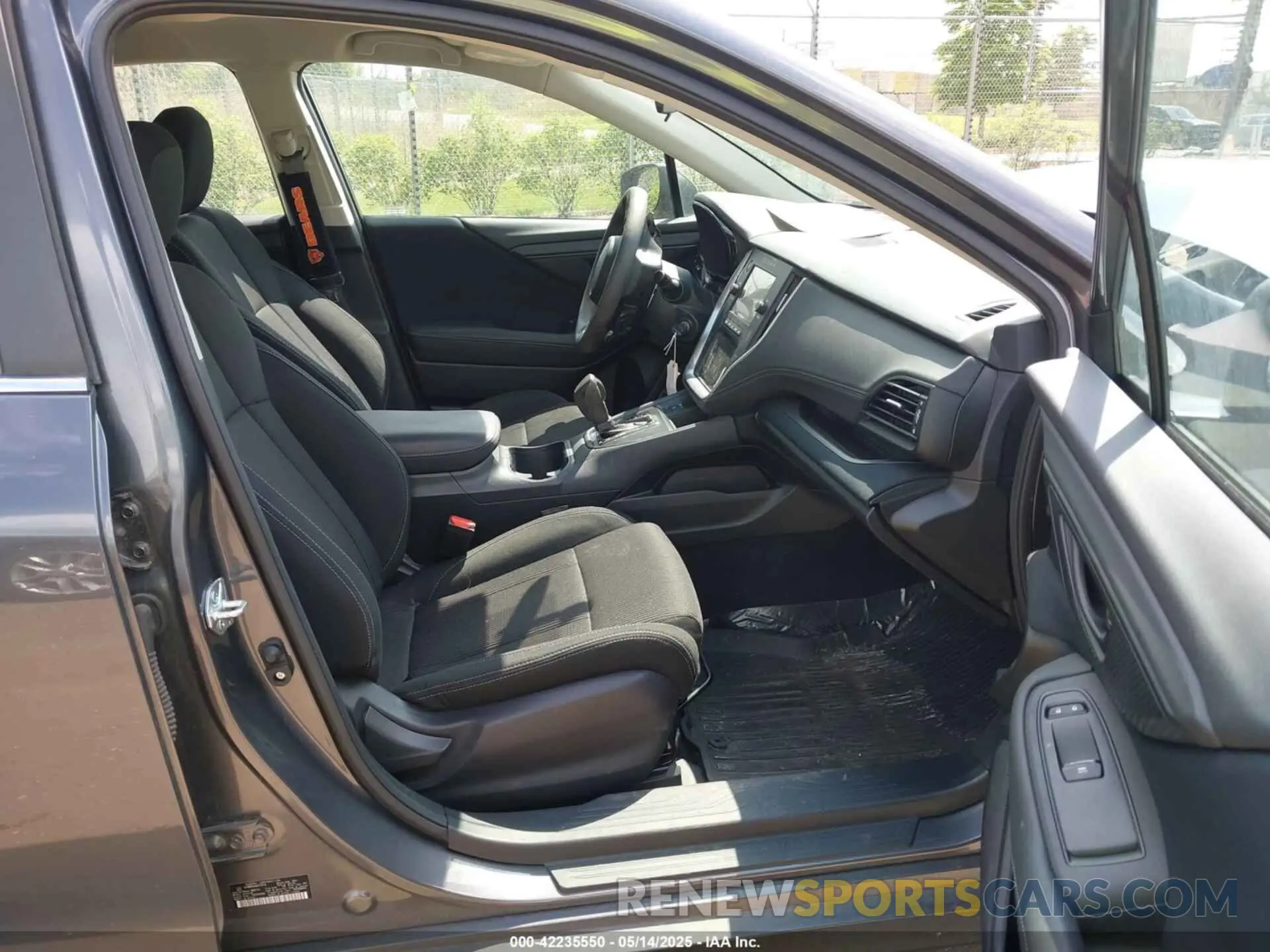 5 Photograph of a damaged car 4S3BWAB60N3012220 SUBARU LEGACY 2022