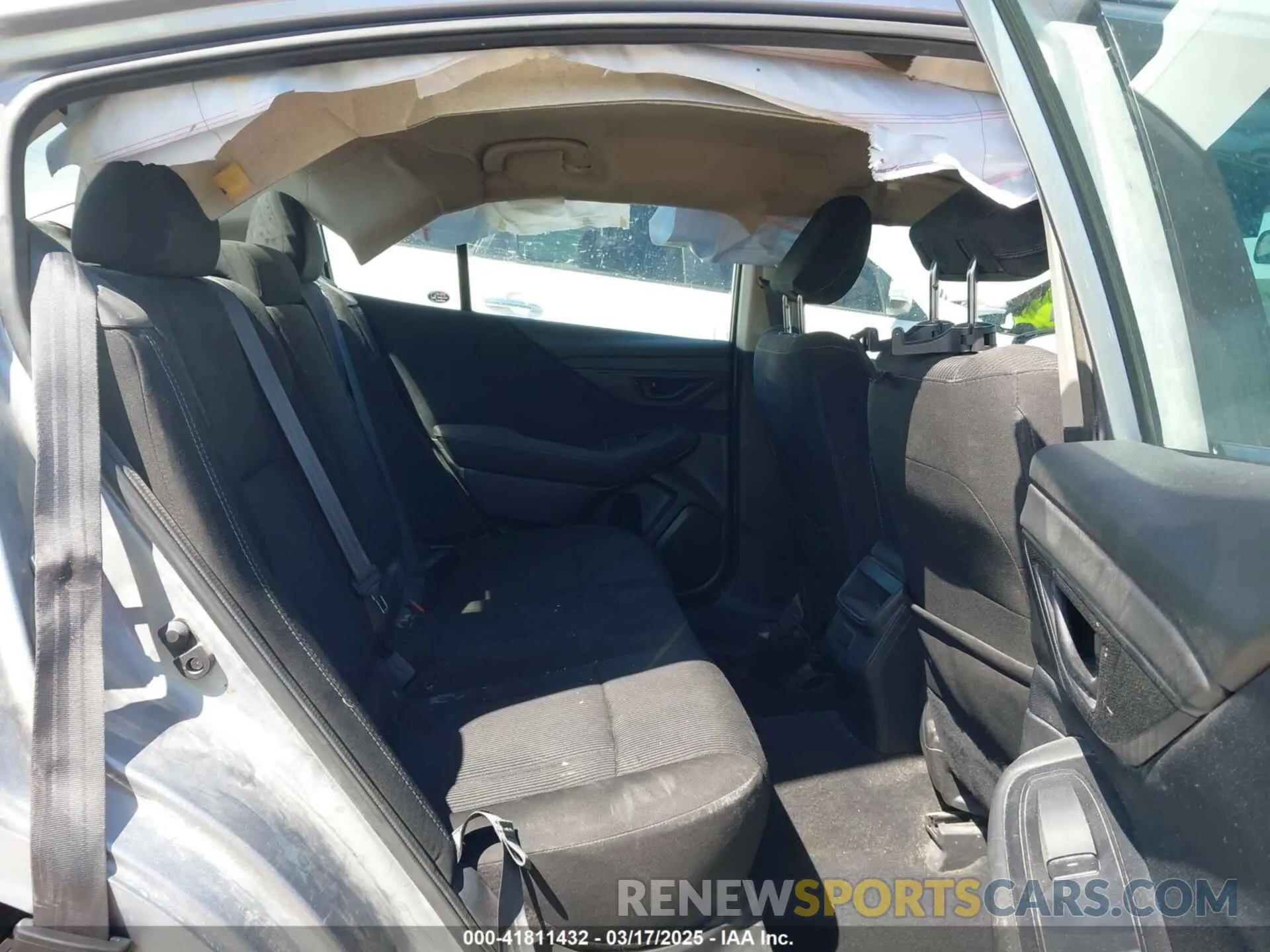 8 Photograph of a damaged car 4S3BWAB66N3010763 SUBARU LEGACY 2022