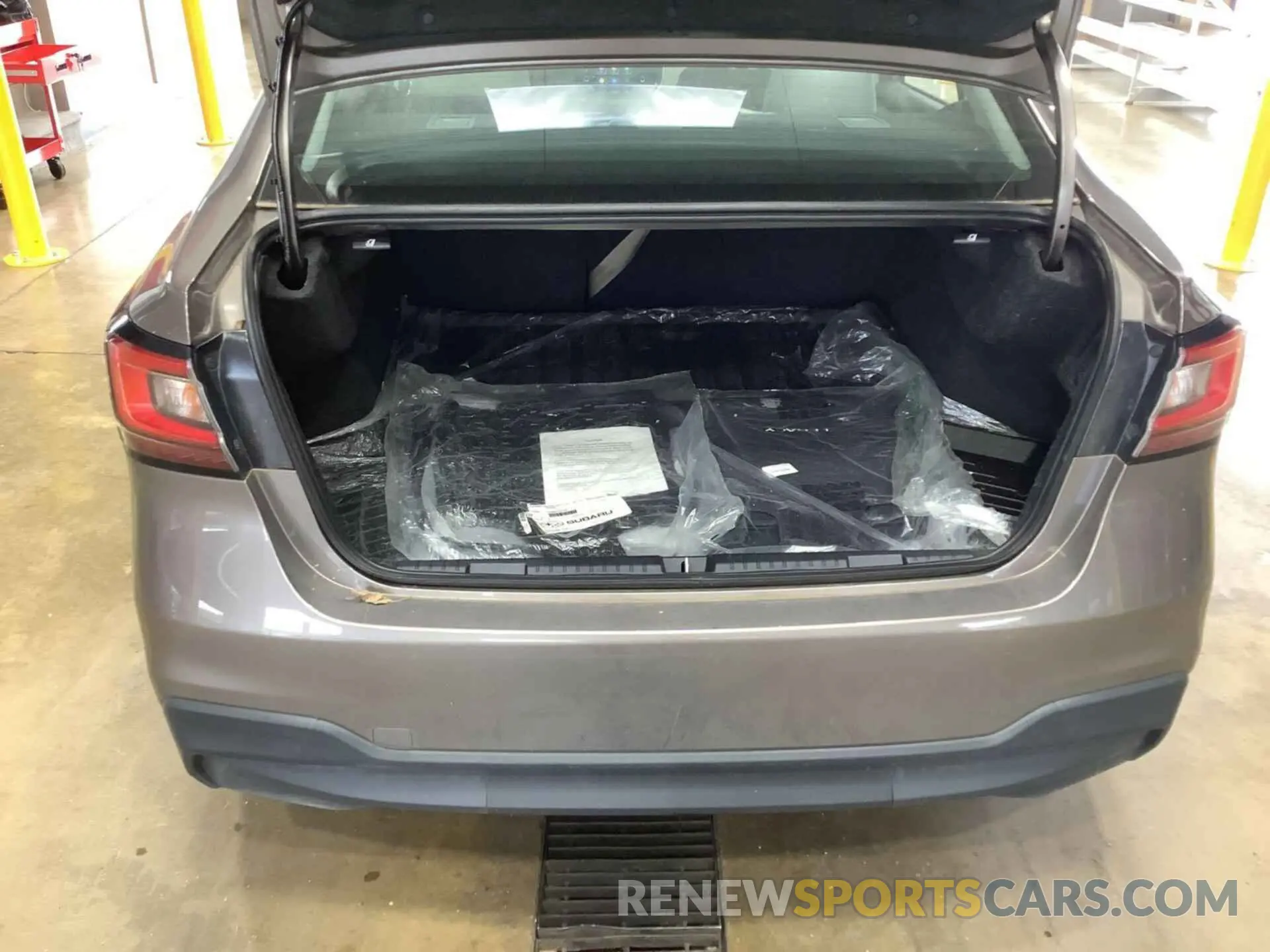 3 Photograph of a damaged car 4S3BWAC66N3007862 SUBARU LEGACY 2022