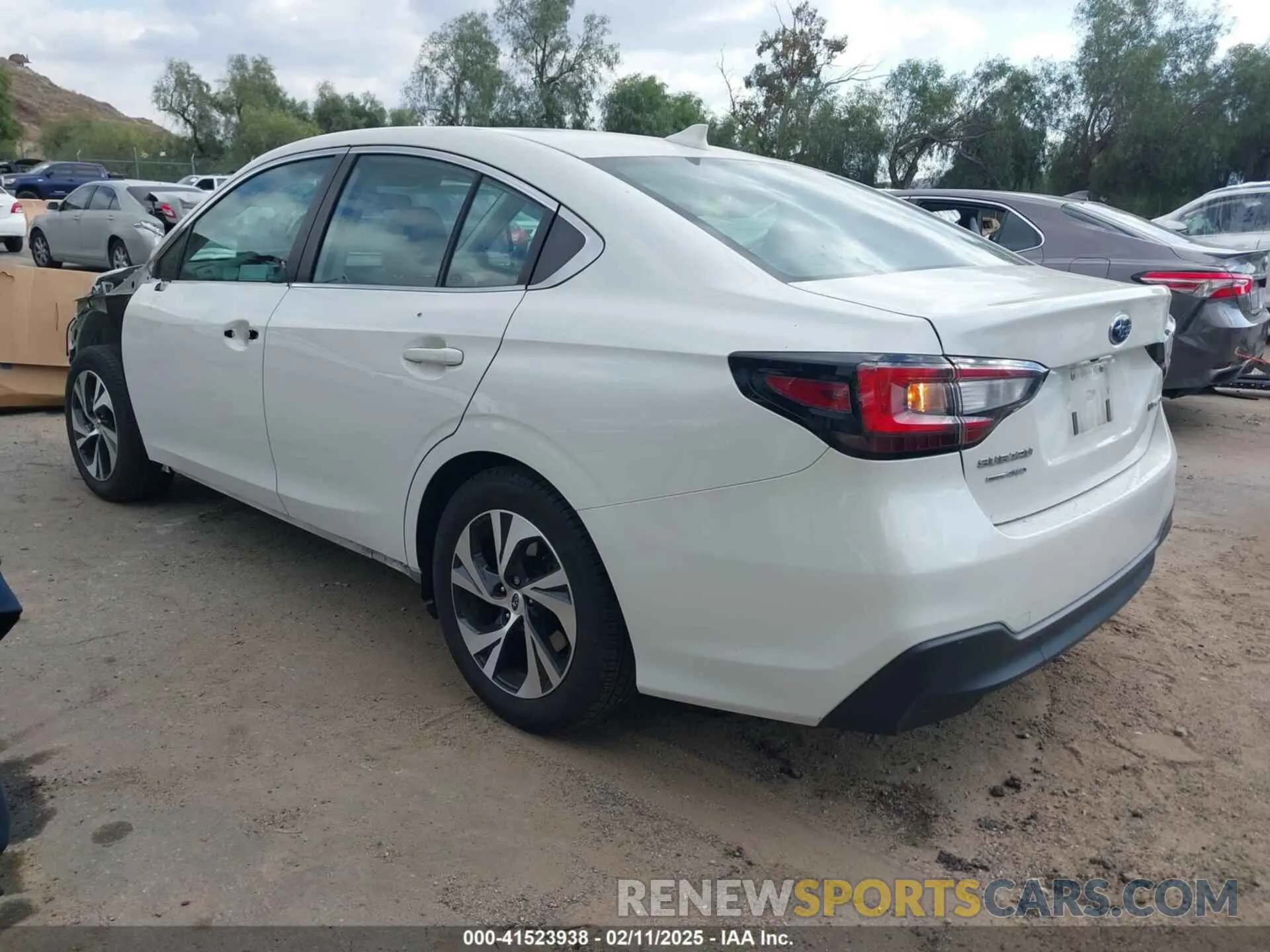 3 Photograph of a damaged car 4S3BWAC66N3017890 SUBARU LEGACY 2022