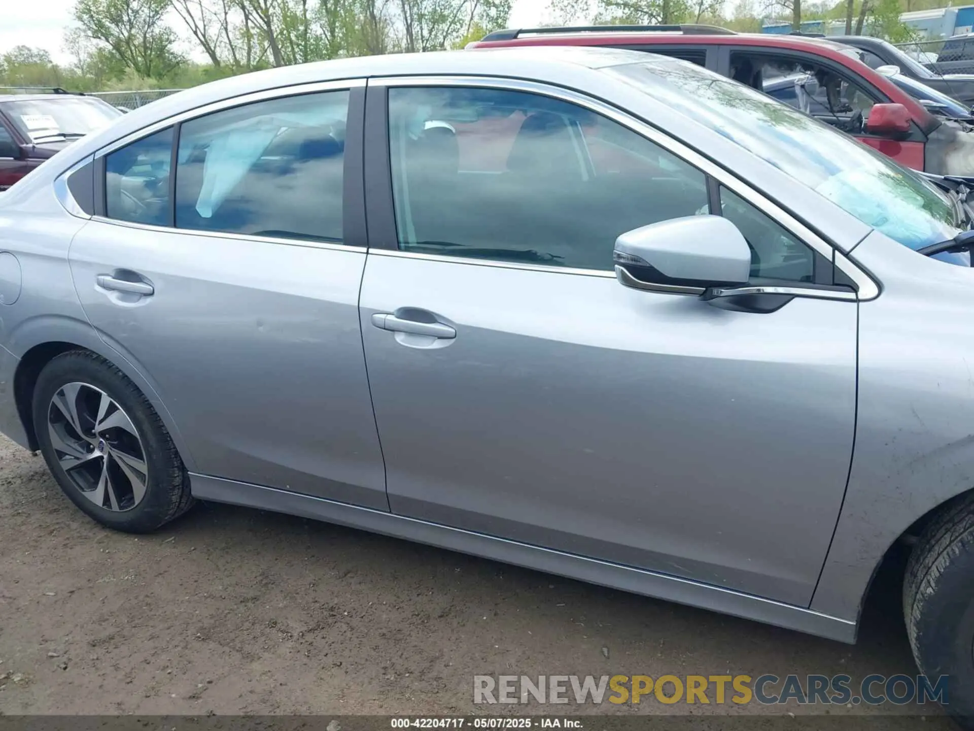 13 Photograph of a damaged car 4S3BWAC68N3008706 SUBARU LEGACY 2022