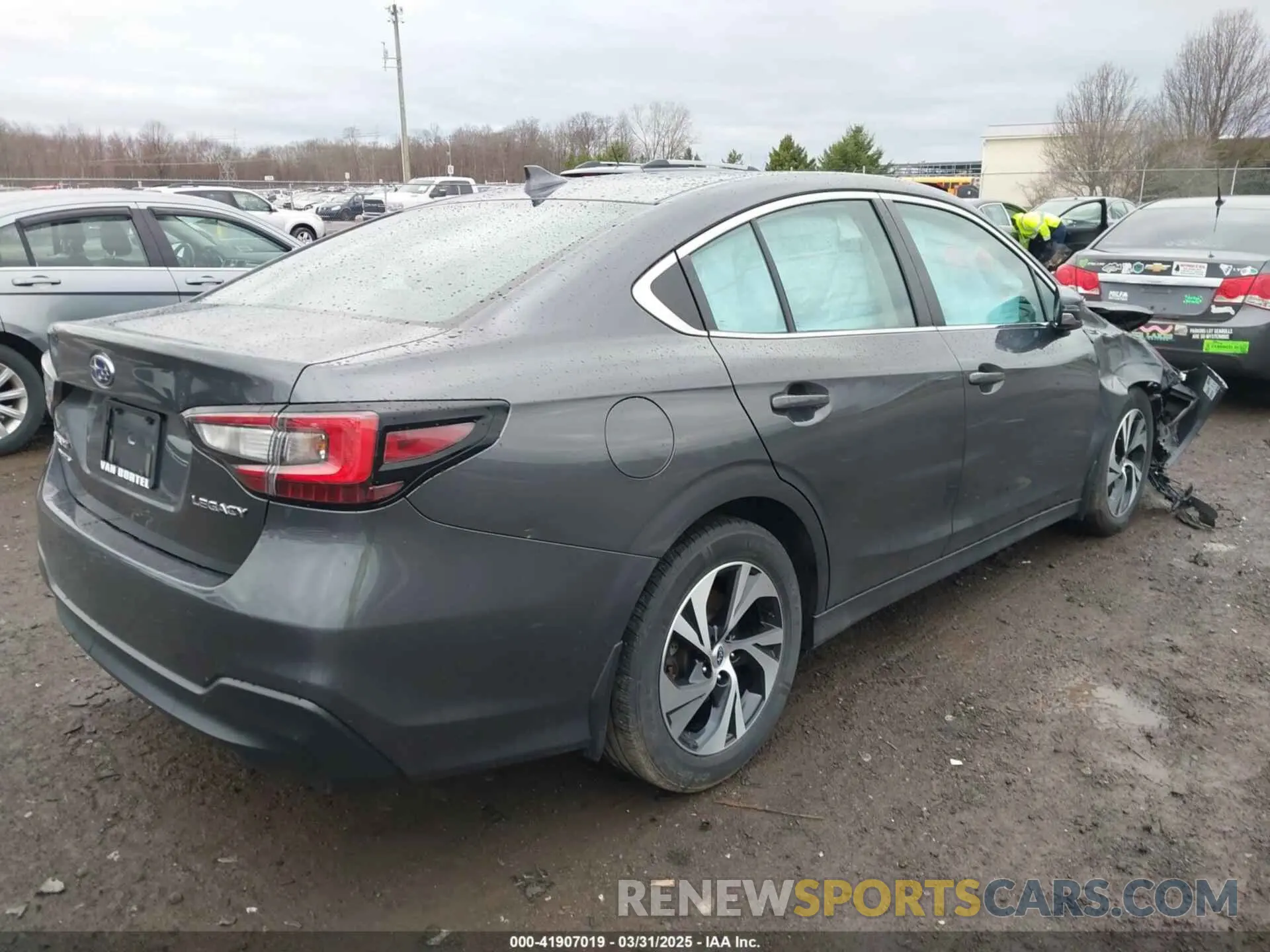 4 Фотография поврежденного автомобиля 4S3BWAD63N3010300 SUBARU LEGACY 2022