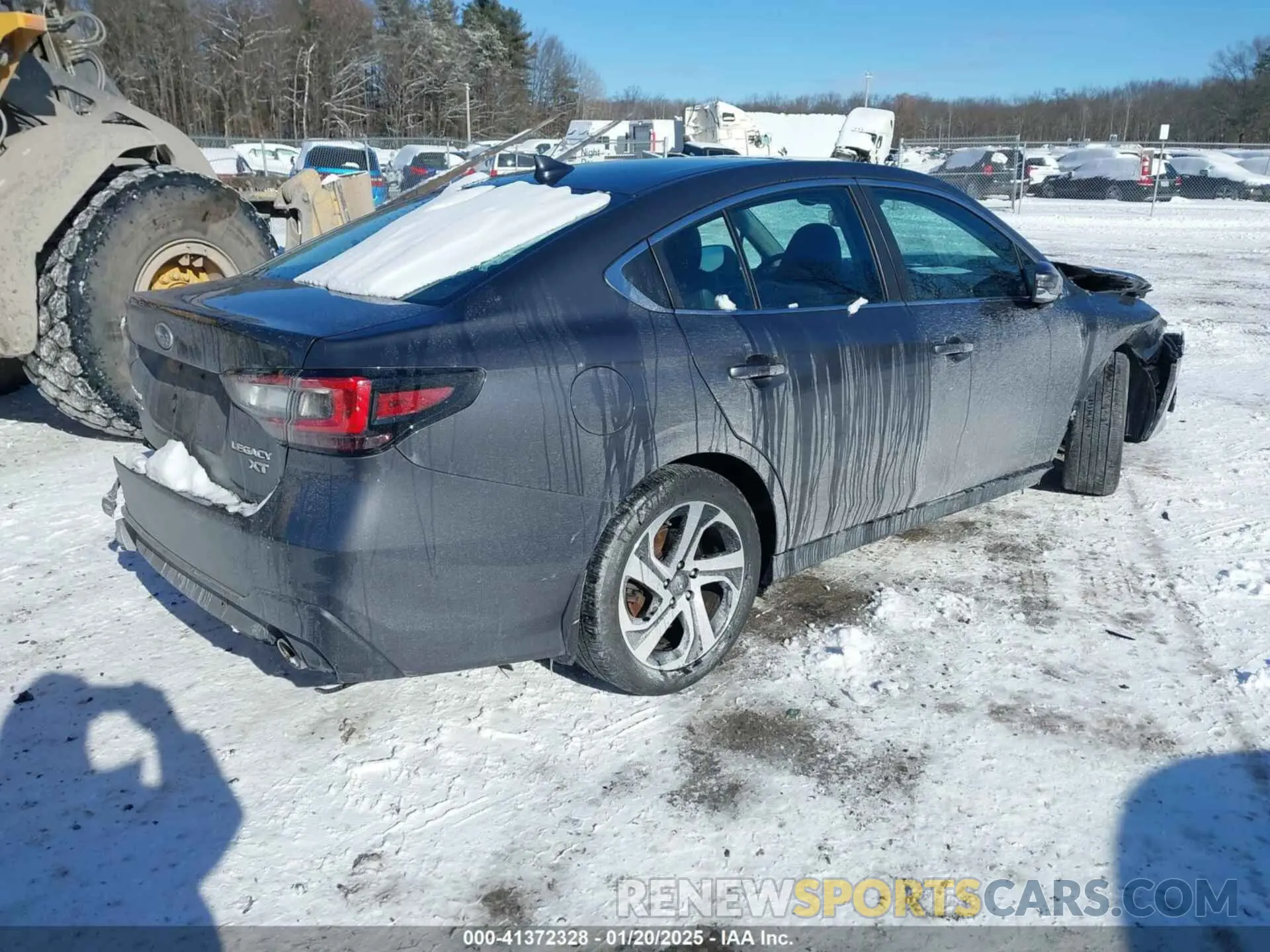 4 Photograph of a damaged car 4S3BWGN67N3020975 SUBARU LEGACY 2022