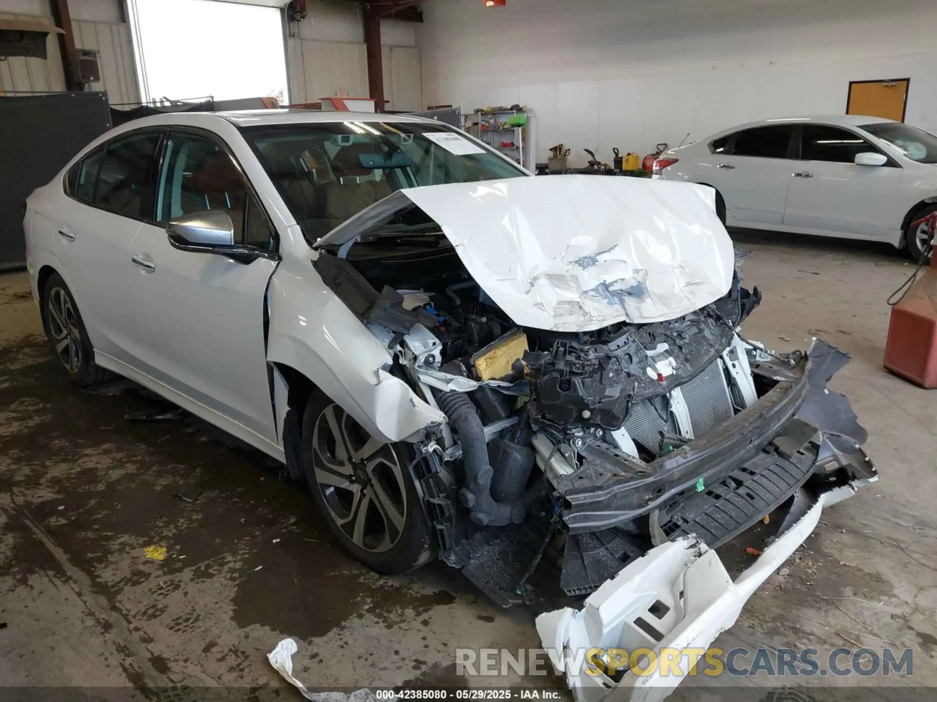 1 Photograph of a damaged car 4S3BWGP63N3003040 SUBARU LEGACY 2022