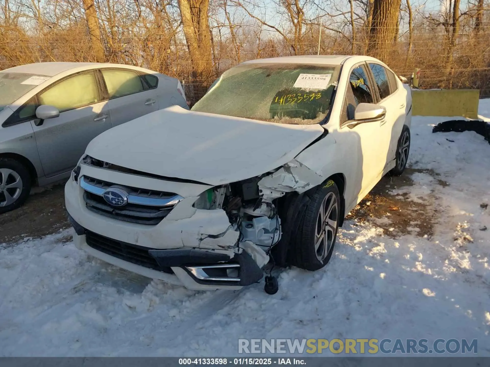 2 Photograph of a damaged car 4S3BWGP6XN3014360 SUBARU LEGACY 2022