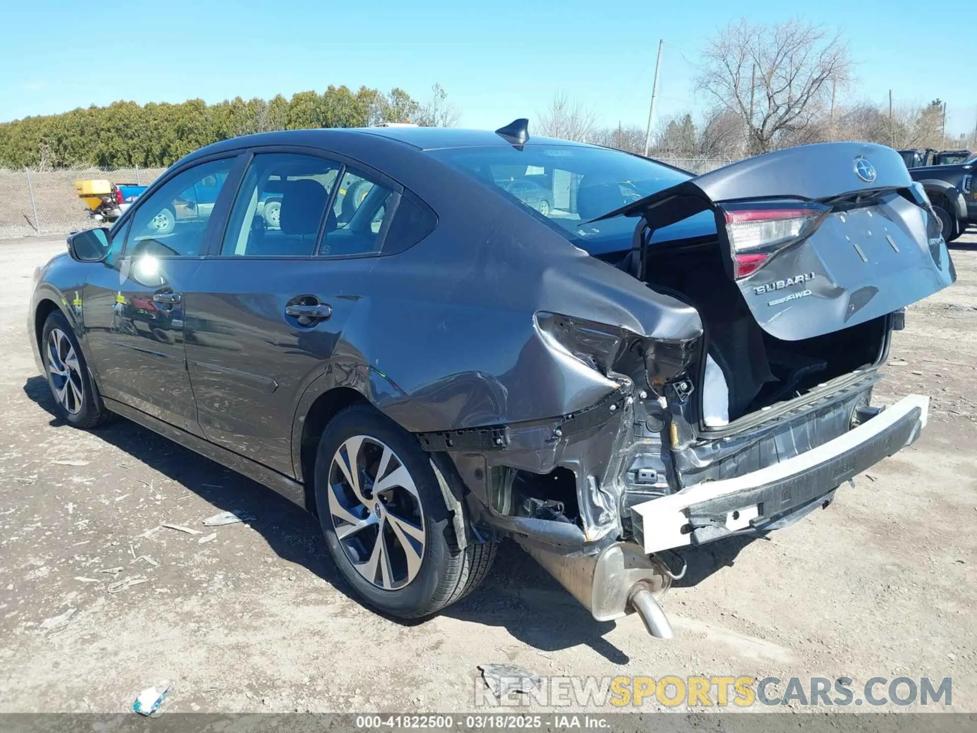 3 Фотография поврежденного автомобиля 4S3BWAC69P3009589 SUBARU LEGACY 2023