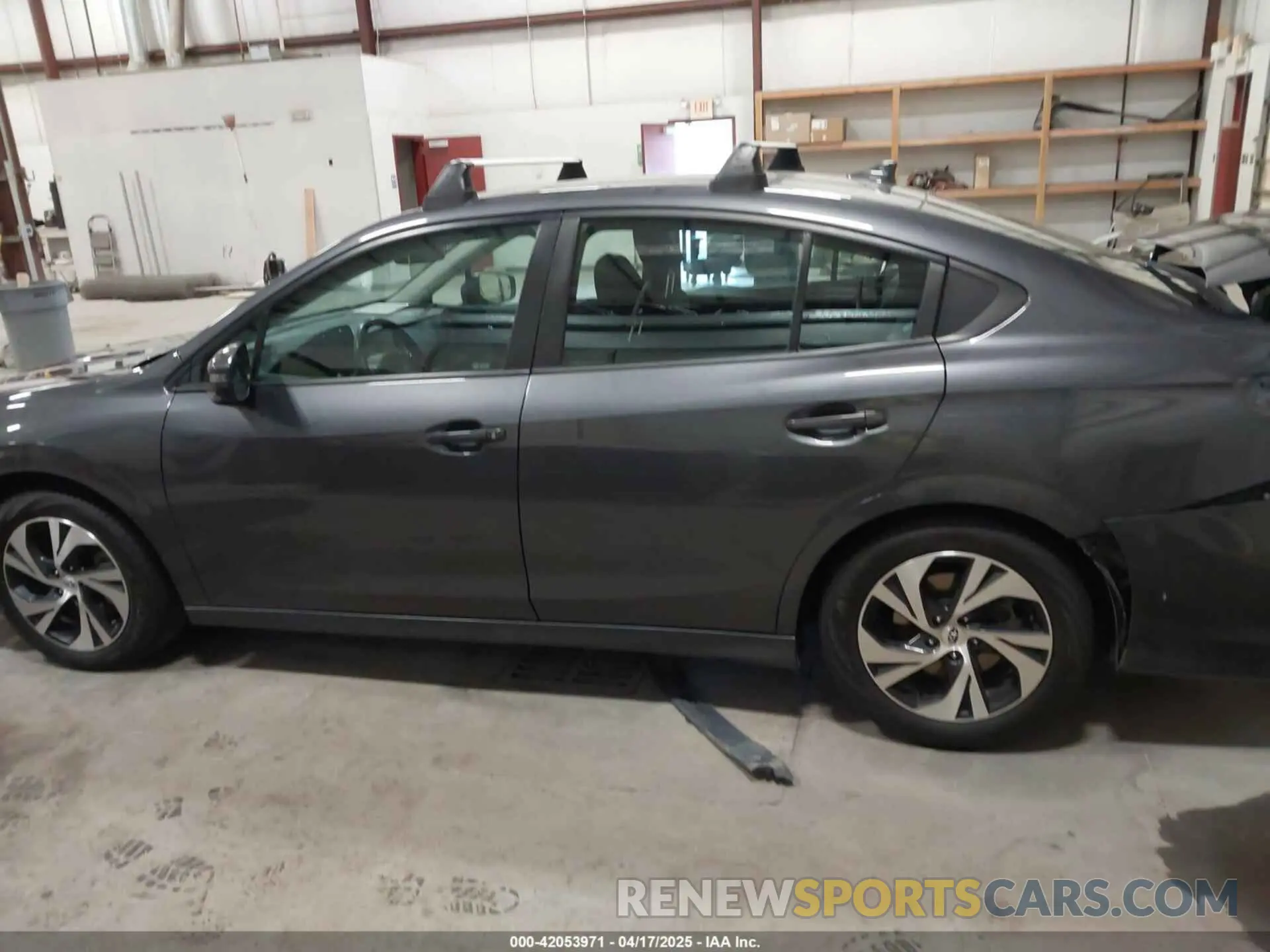 15 Photograph of a damaged car 4S3BWAD62P3007200 SUBARU LEGACY 2023