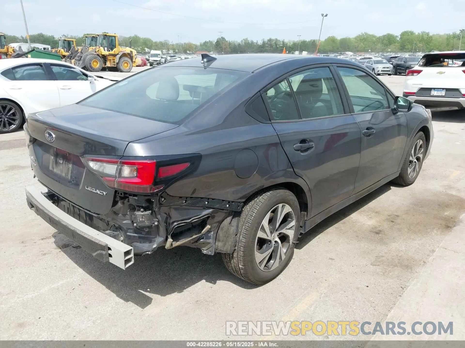 4 Photograph of a damaged car 4S3BWAD63P3014320 SUBARU LEGACY 2023