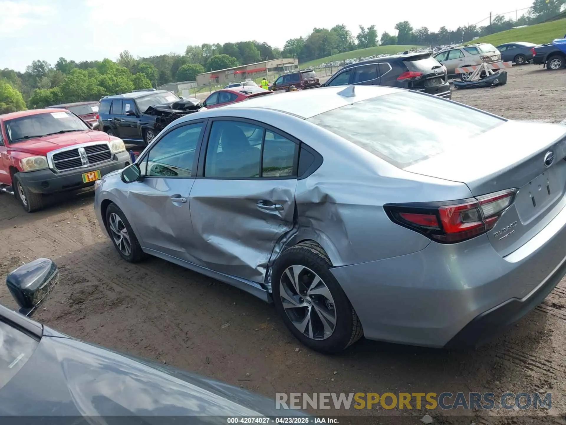 14 Фотография поврежденного автомобиля 4S3BWAF61P3012501 SUBARU LEGACY 2023