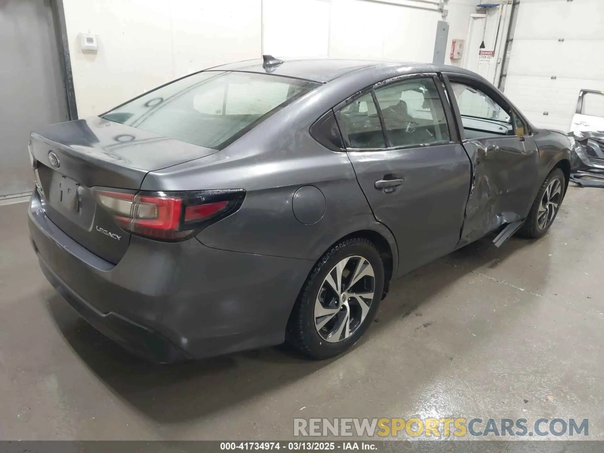 4 Photograph of a damaged car 4S3BWAF65P3005065 SUBARU LEGACY 2023