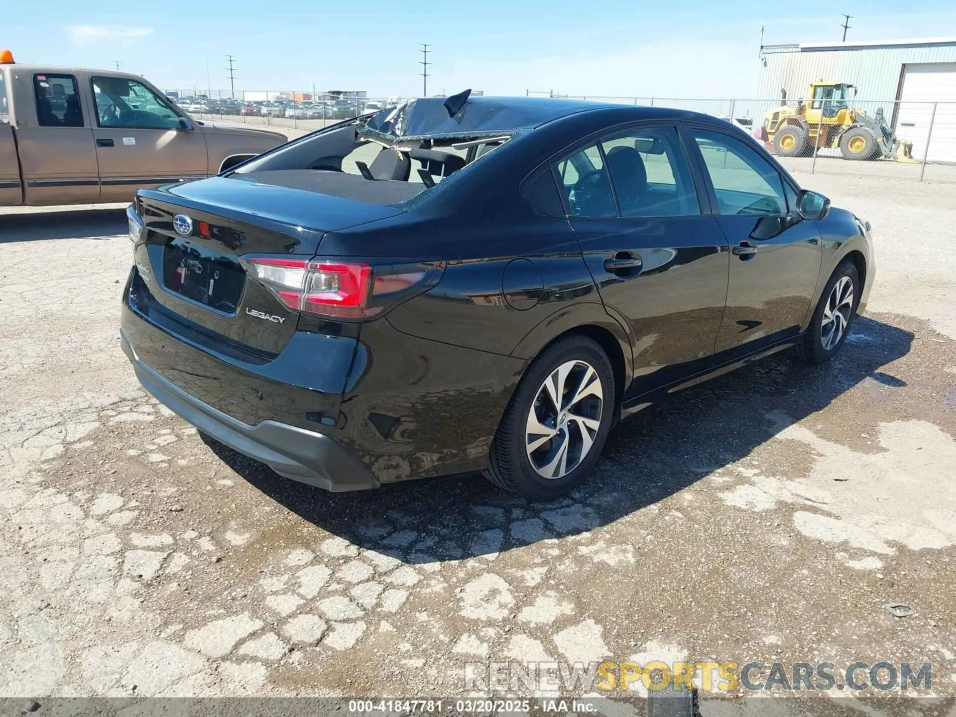 4 Photograph of a damaged car 4S3BWAF65P3008337 SUBARU LEGACY 2023